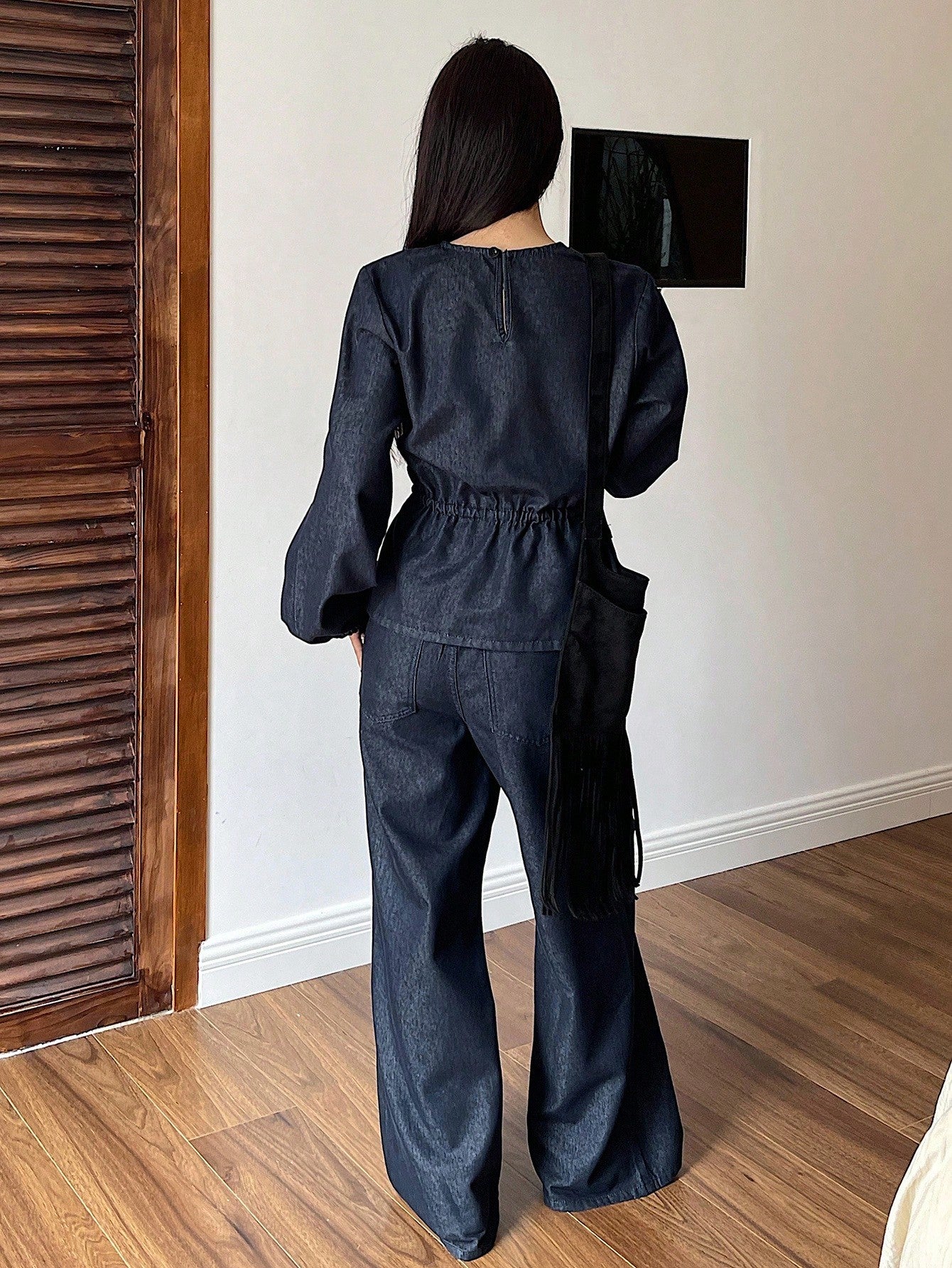 CM-SS410488 Women Elegant Seoul Style Round Neck Long Sleeve Drawstring Loose Top With Denim Pants - Set