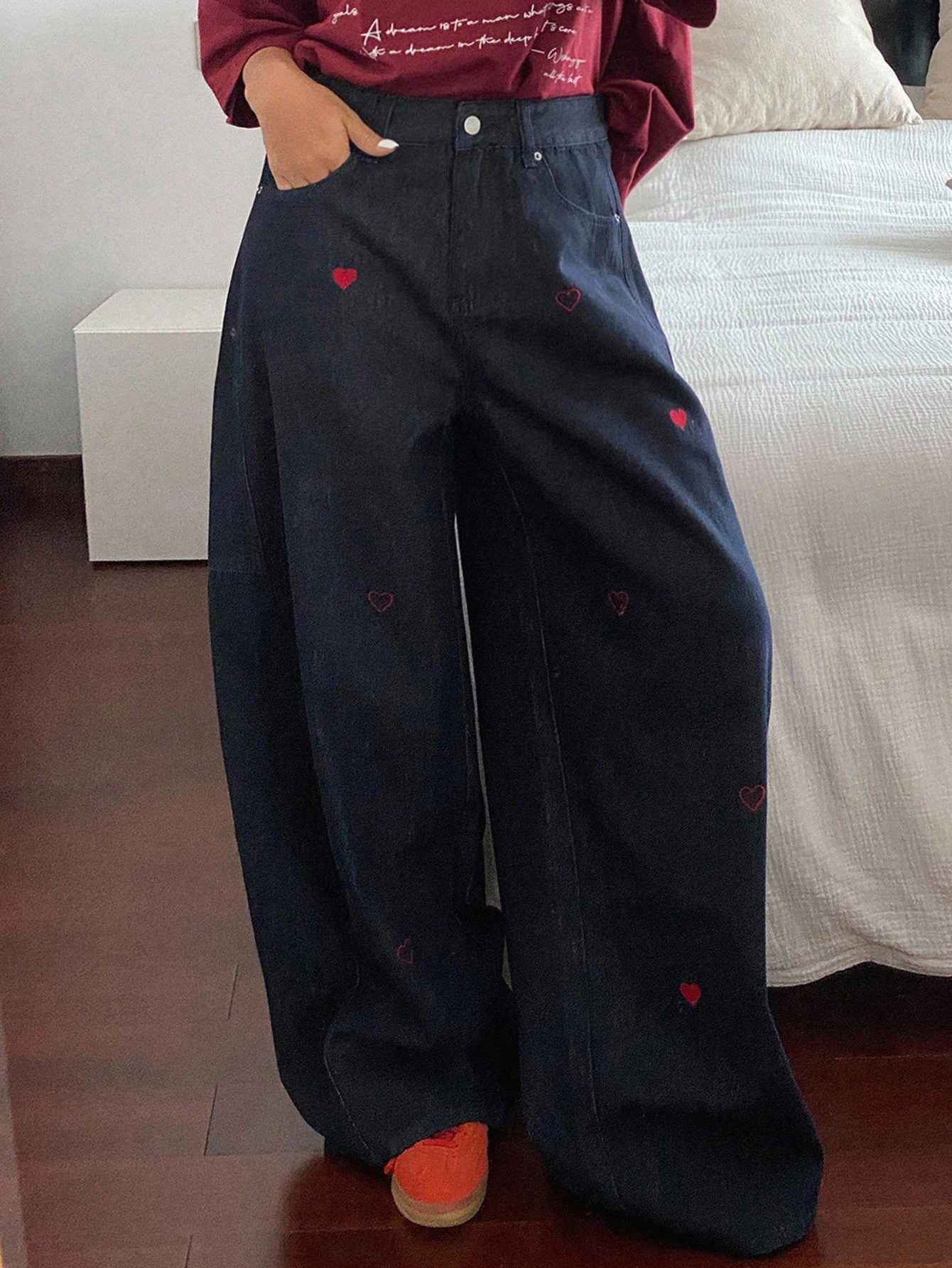 CM-BS452442 Women Casual Seoul Style Mid Waist Heart Embroidery Loose Pocket Wide Leg Jeans - Blue