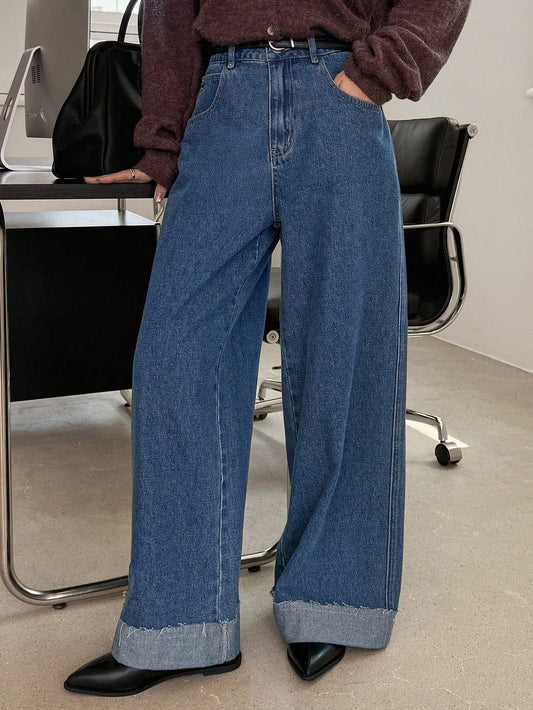 CM-BS989391 Women Casual Seoul Style Medium Wash Mid Waist Frayed Hem Straight Leg Jeans