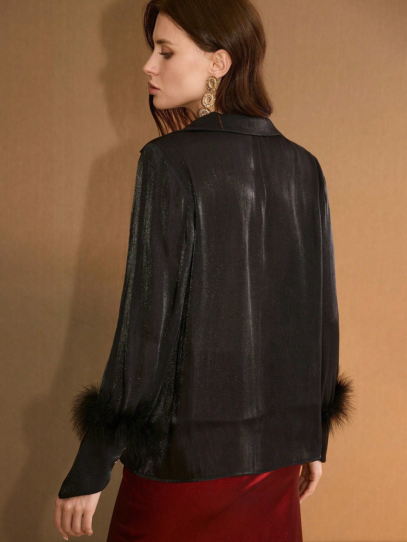 CM-TS436335 Women Elegant Elegant Seoul Style V-Collar Loose Fit Feather Decor Asymmetric Cuff Glossy Satin Blouse
