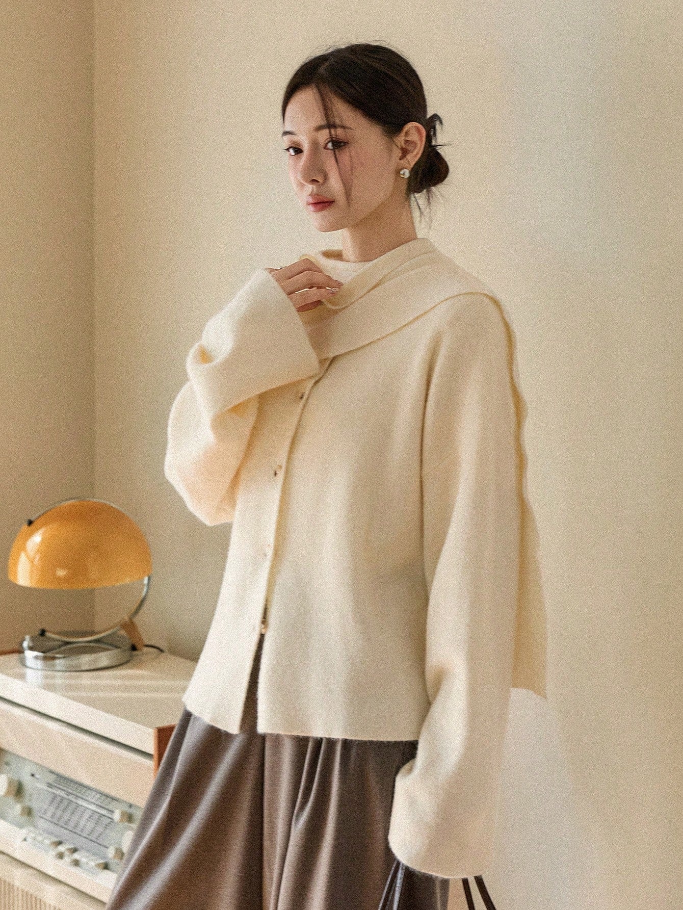 CM-CS261613 Women Elegant Seoul Style Solid Color High Neck Long Sleeve Single Breasted Jacket - White