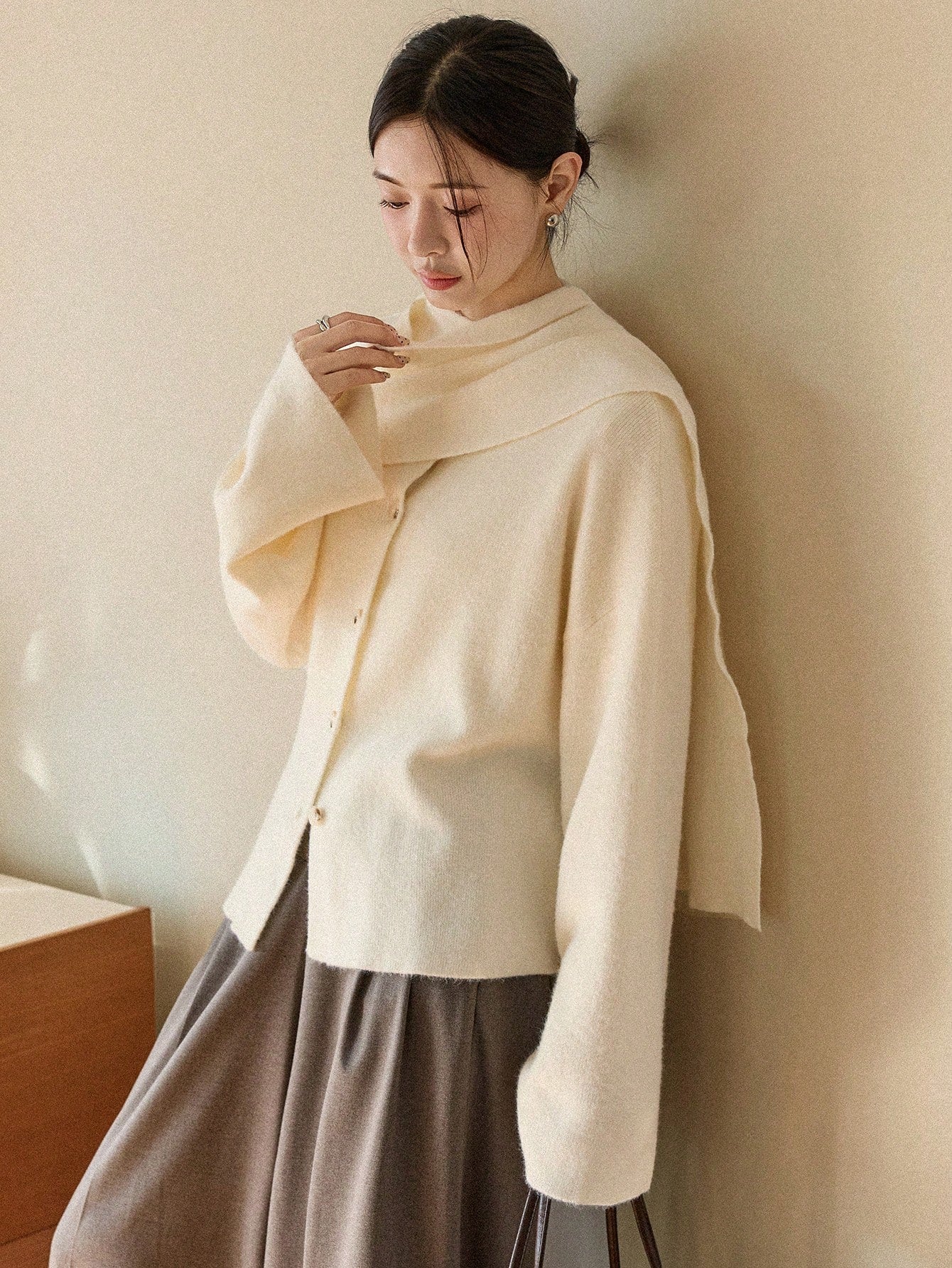 CM-CS261613 Women Elegant Seoul Style Solid Color High Neck Long Sleeve Single Breasted Jacket - White