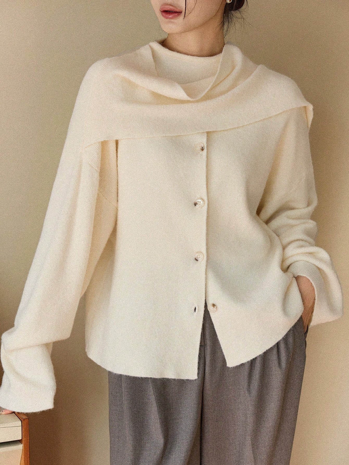 CM-CS261613 Women Elegant Seoul Style Solid Color High Neck Long Sleeve Single Breasted Jacket - White