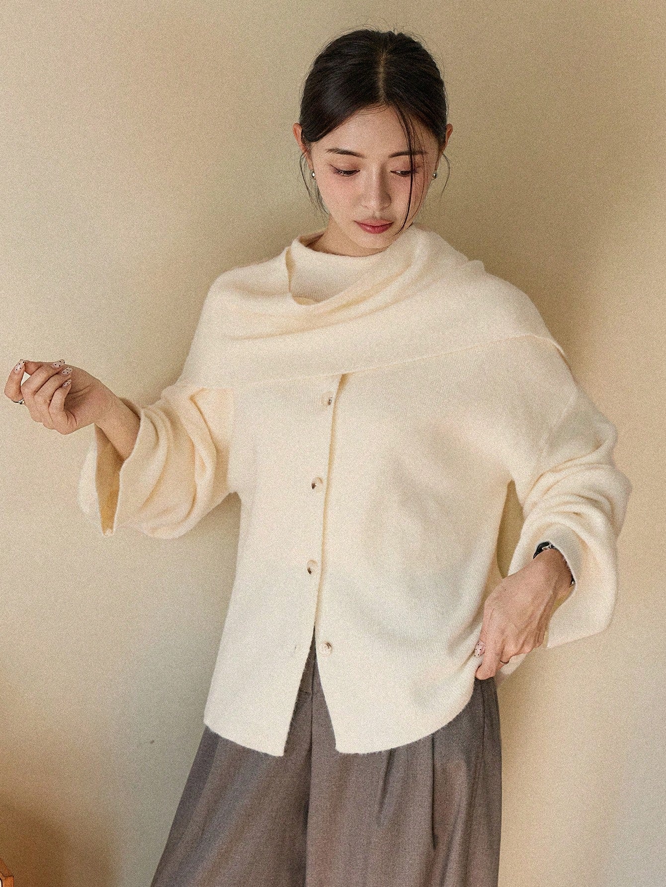 CM-CS261613 Women Elegant Seoul Style Solid Color High Neck Long Sleeve Single Breasted Jacket - White