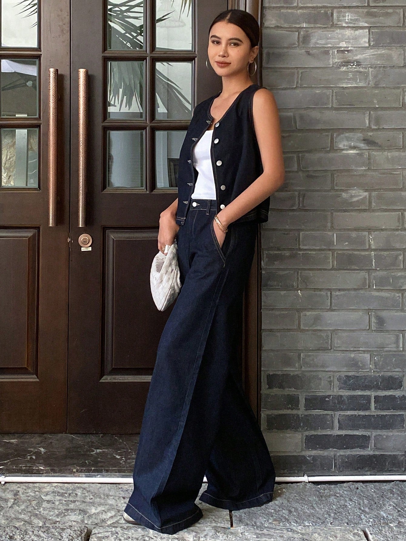 CM-SS970770 Women Casual Seoul Style Round Neck Open Front Denim Vest With Straight Leg Jeans - Set