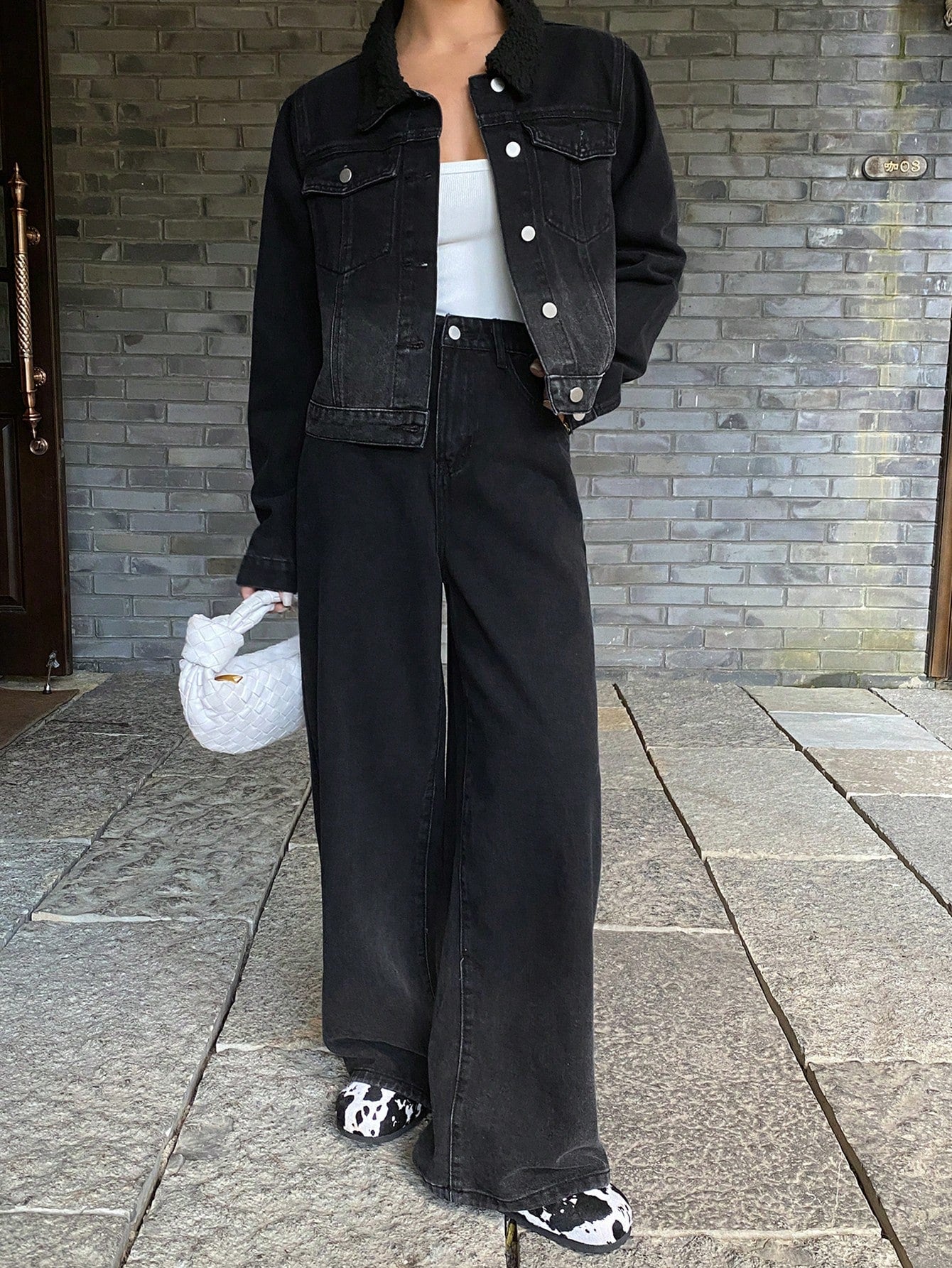 CM-SS688900 Women Casual Seoul Style Washed Collared Pocket Long Sleeve Jacket With Jeans - Set