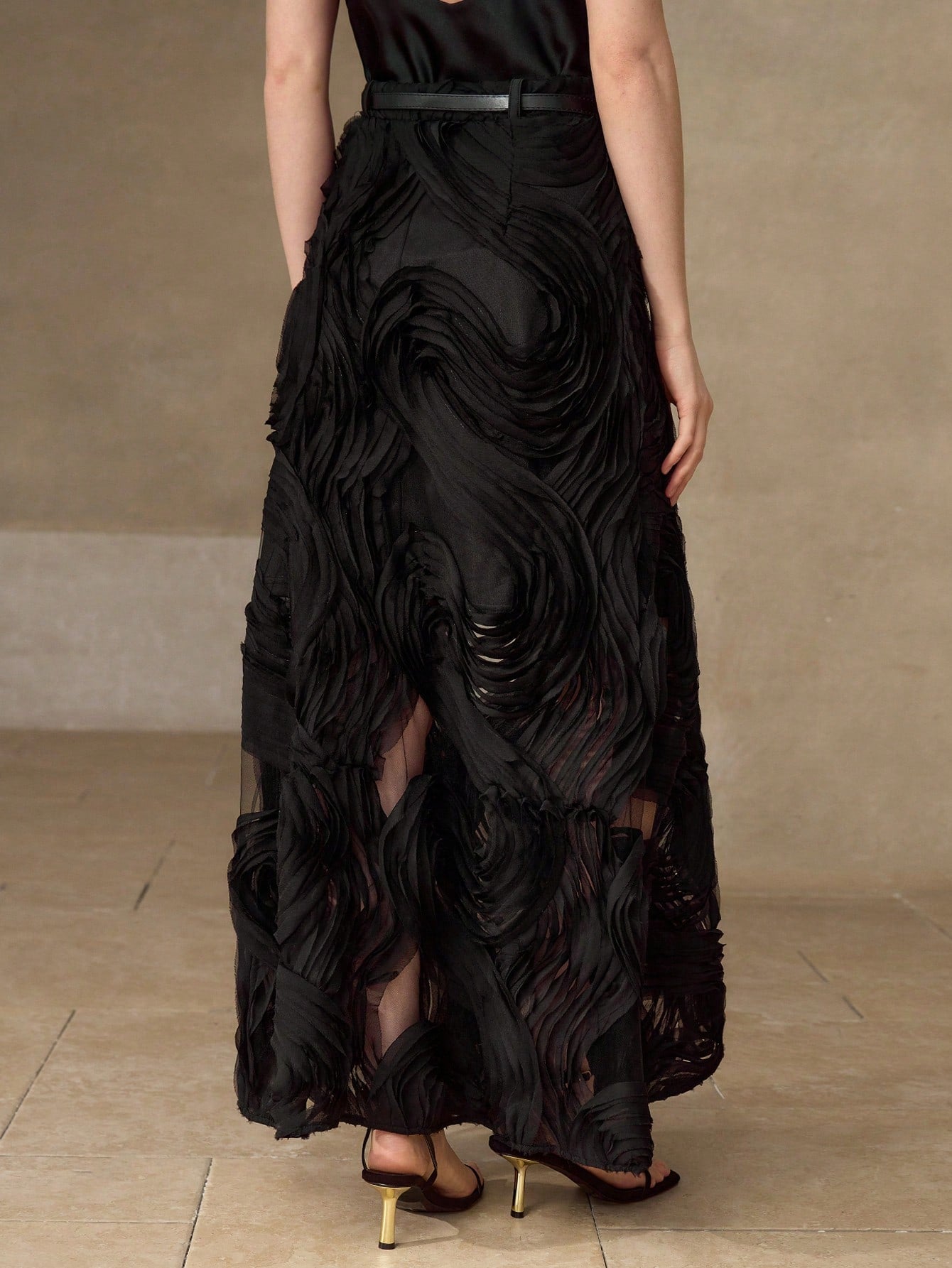 CM-BS402992 Women Elegant Seoul Style High Waist Textured Design Long Skirt - Black