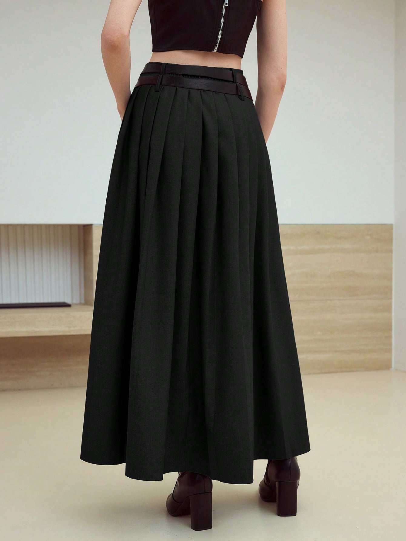 CM-BS916522 Women Elegant Seoul Style Mid Waist Pleated Split Thigh Belted Skirt - Black