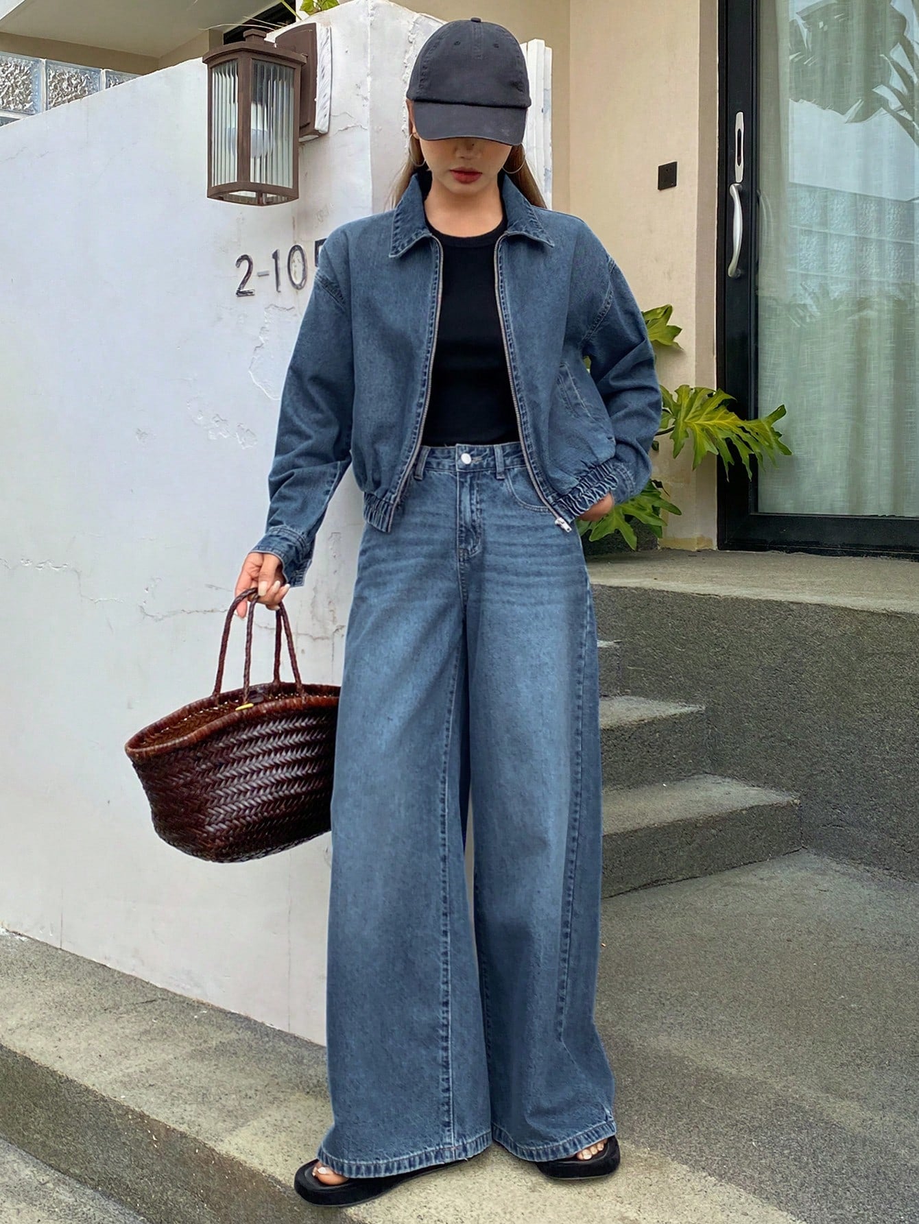 CM-SS400620 Women Elegant Seoul Style Collar Neckline Long Sleeve Denim Jacket With Loose Straight-Leg Jeans - Set