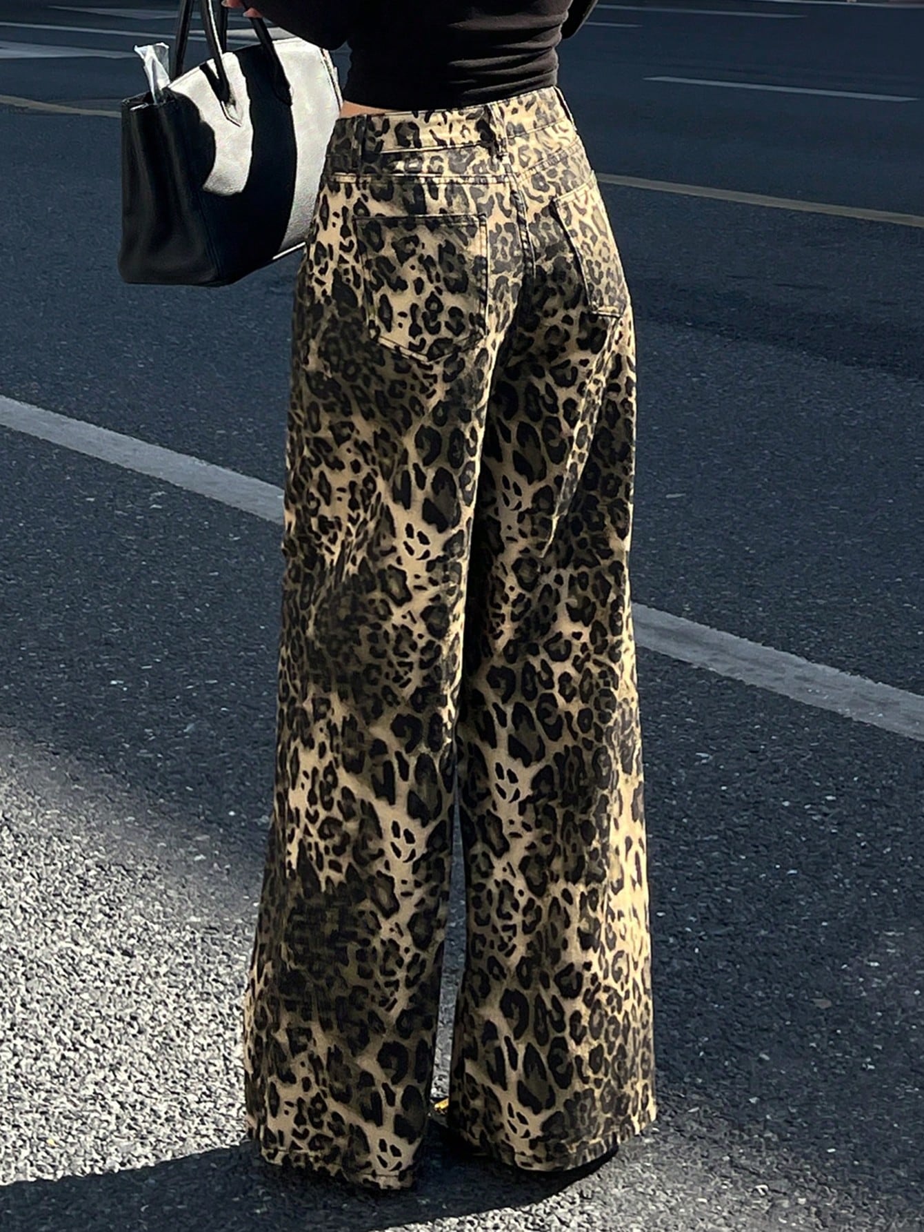 CM-BS884969 Women Casual Seoul Style High Waist Leopard Print Straight Leg Loose Jeans - Coffee Brown