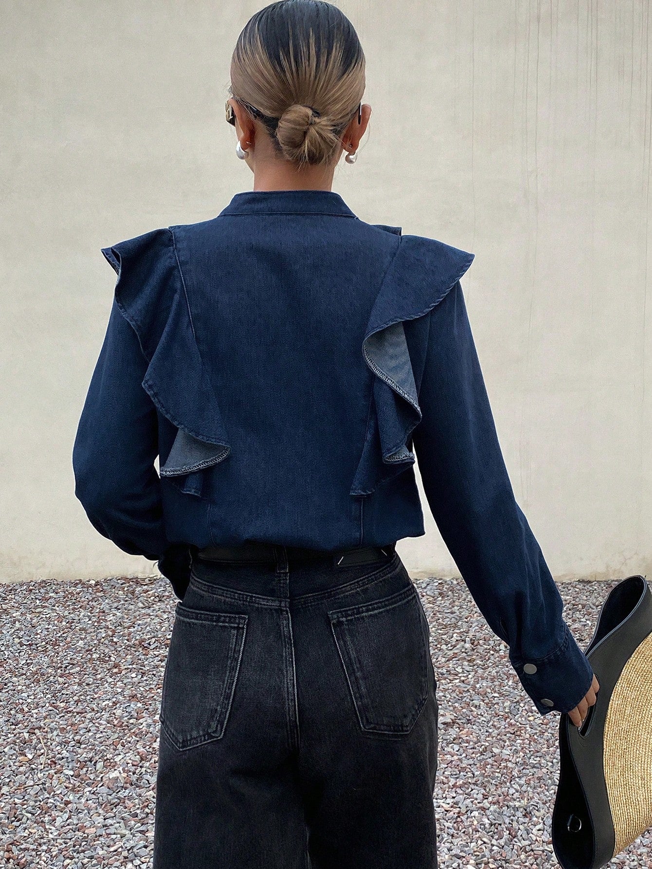 CM-TS277728 Women Casual Seoul Style Medium Wash V-Neck Long Sleeve Ruffled Denim Blouse