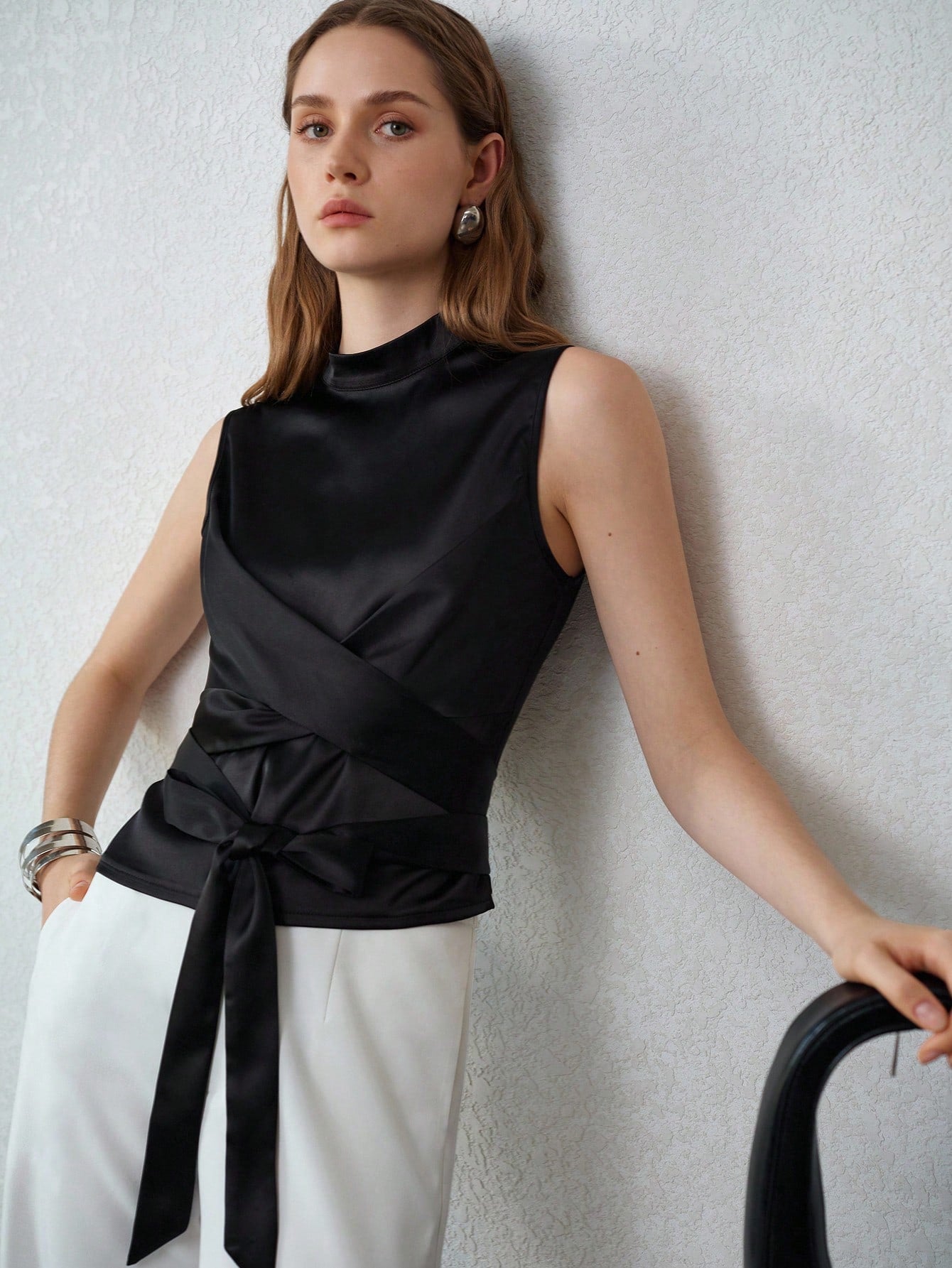 CM-TS106644 Women Elegant Seoul Style Stand Collar Ruched Sleeveless Knot Top - Black