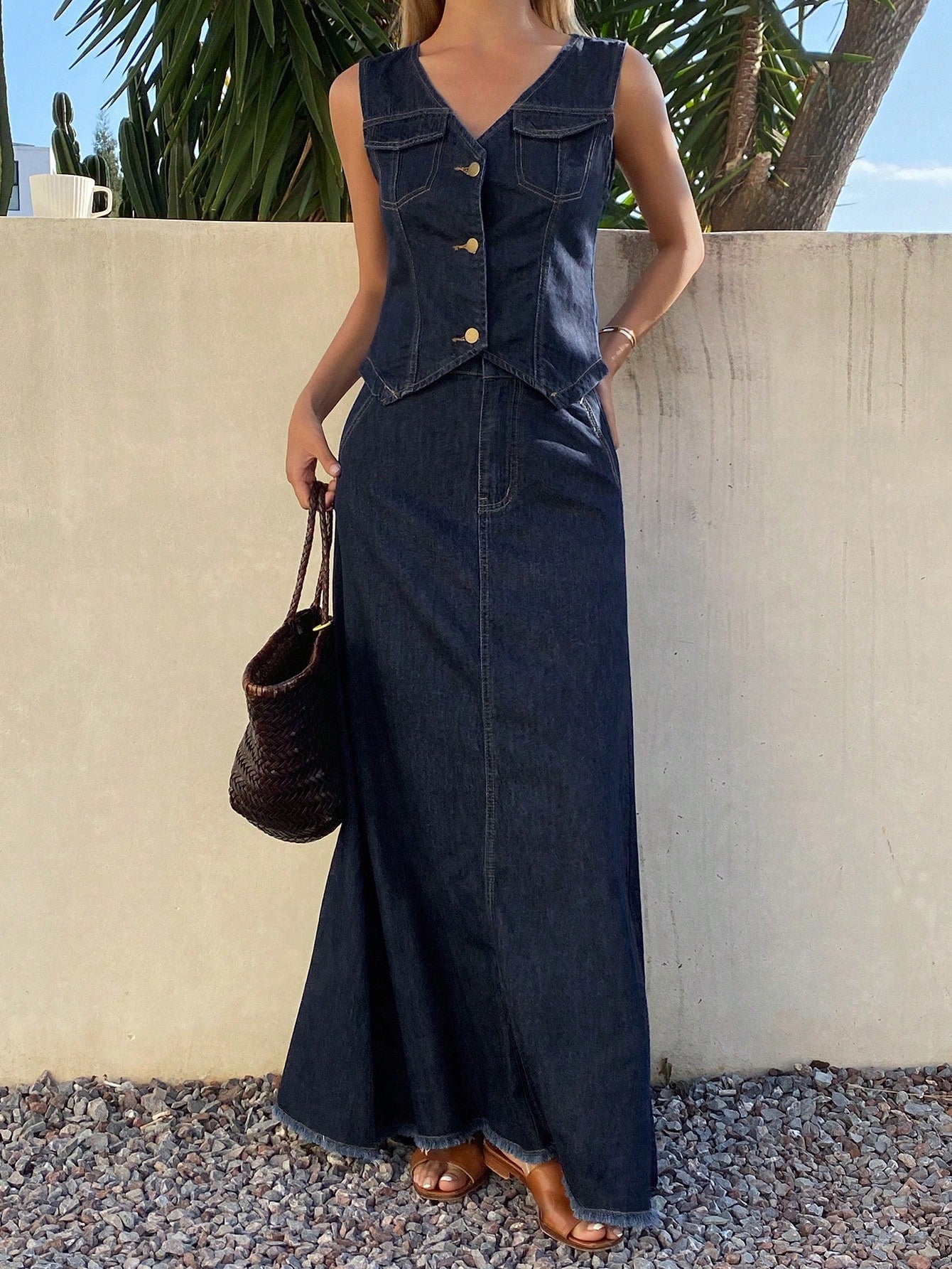 CM-SS118171 Women Casual Seoul Style V-Neck Sleeveless Pocket Denim Vest With Maxi Skirt - Set