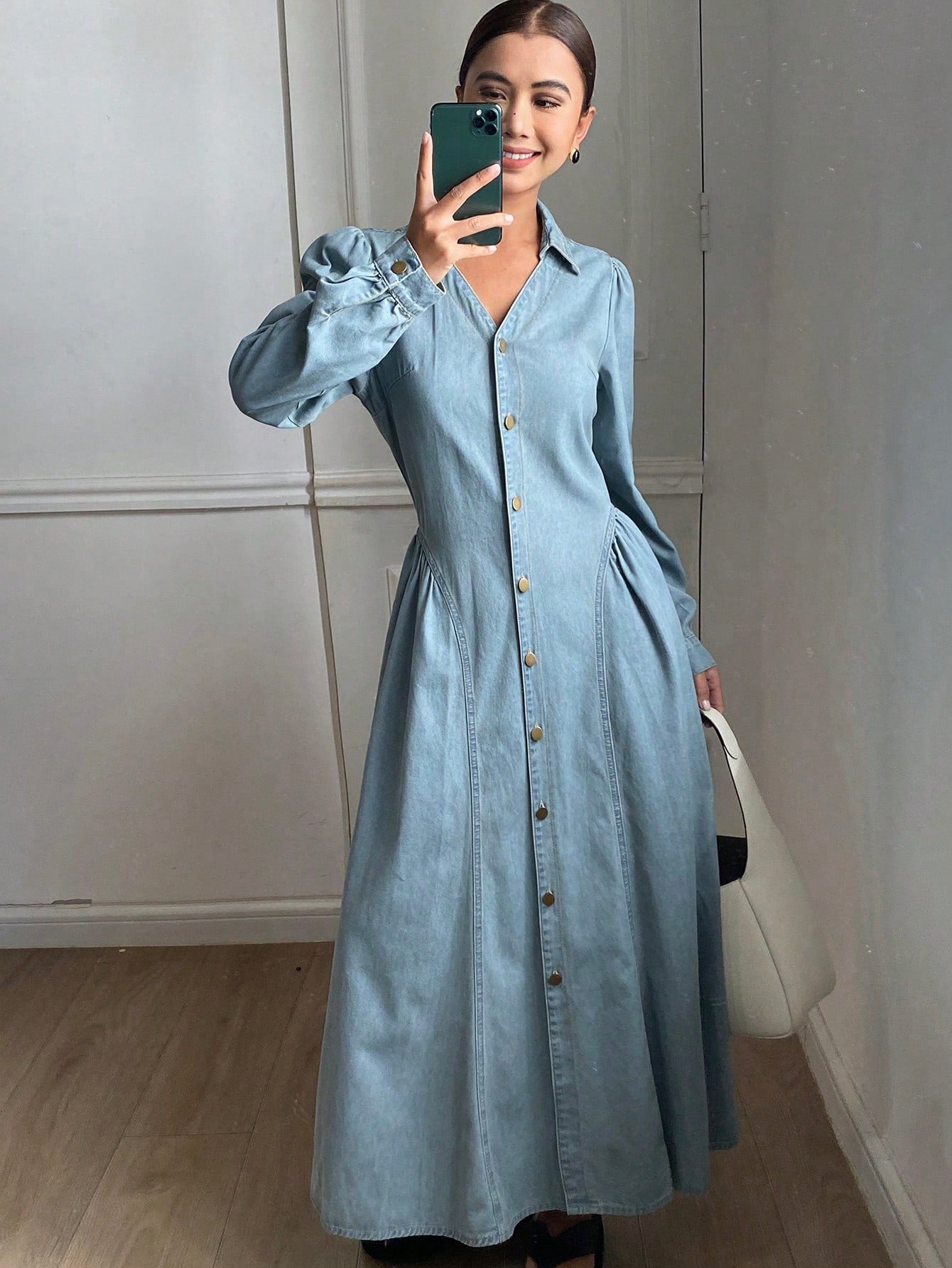 CM-DS524248 Women Casual Seoul Style Light Wash Lapel Neckline Long Sleeve Waist Cinching Denim Dress