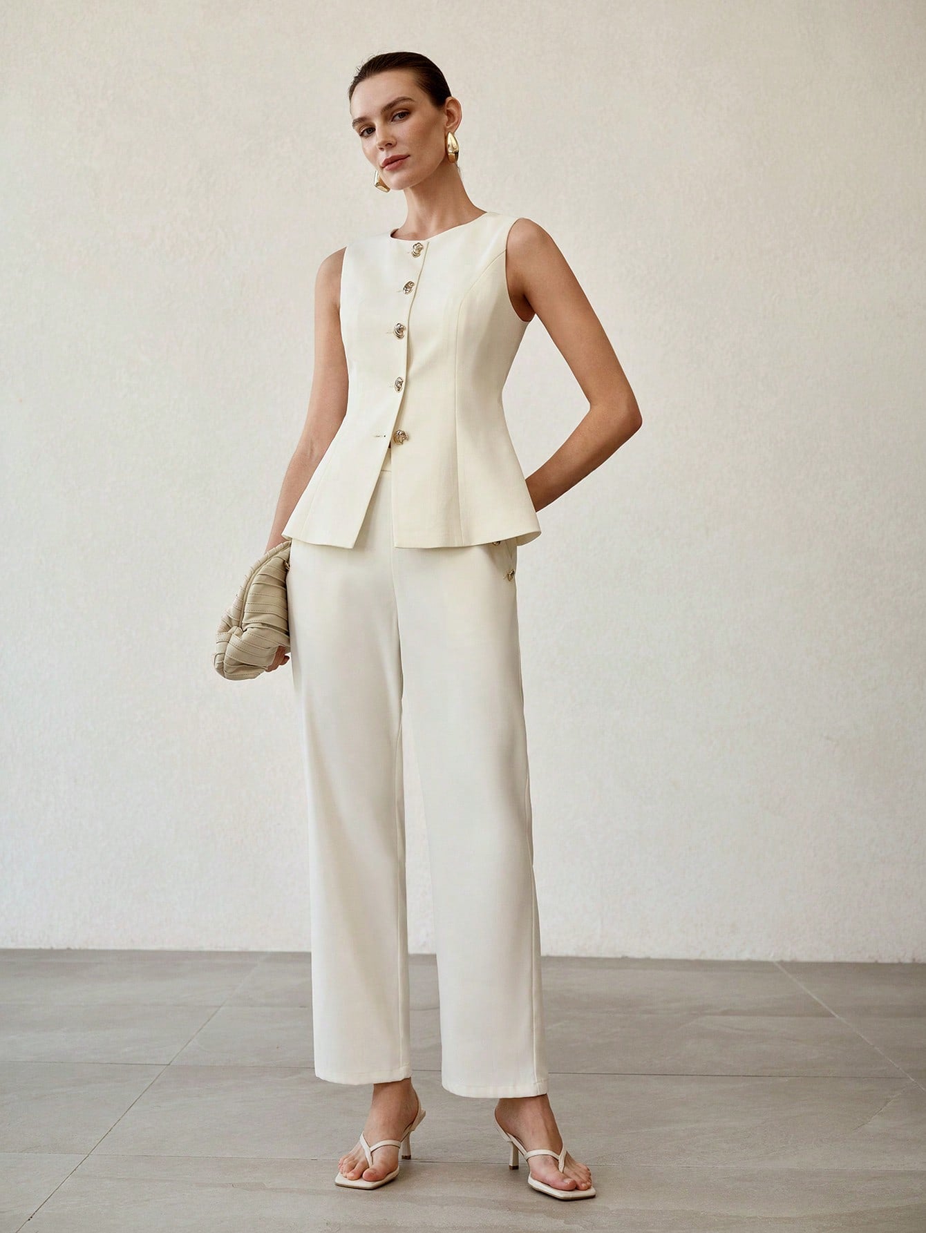 CM-TS821831 Women Elegant Seoul Style Solid Color Round Neck Sleeveless Metal Button Decor Tank Top - White