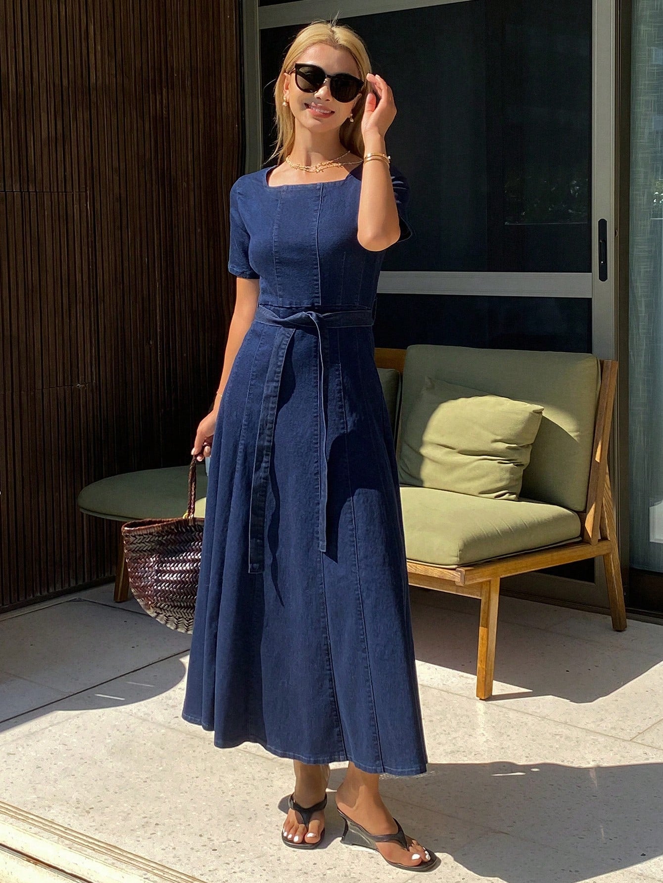 CM-DS419954 Women Casual Seoul Style Square Neck Short Sleeve High Waist Mid-Length A-Line Denim Dress