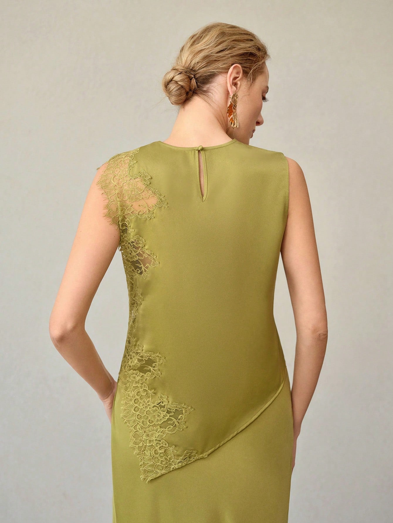 CM-TS739495 Women Elegant Seoul Style Satin Contrast Lace Round Neck Sleeveless Asymmetrical Top - Green