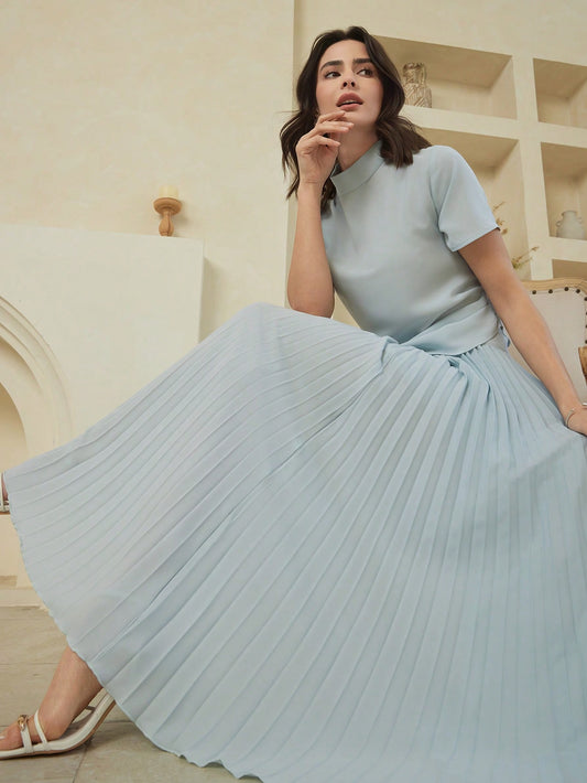 CM-SS467117 Women Elegant Seoul Style Stand Collar Short Sleeve Top With Pleated Skirt - Set