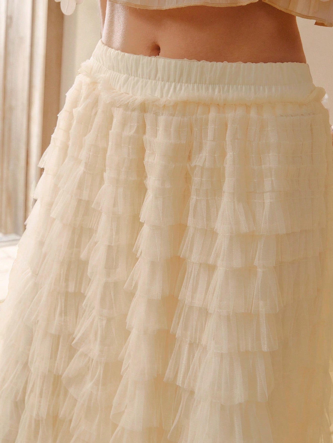 CM-BS744407 Women Elegant Seoul Style Mid Waist Tiered Layer Contrast Mesh Skirt - White