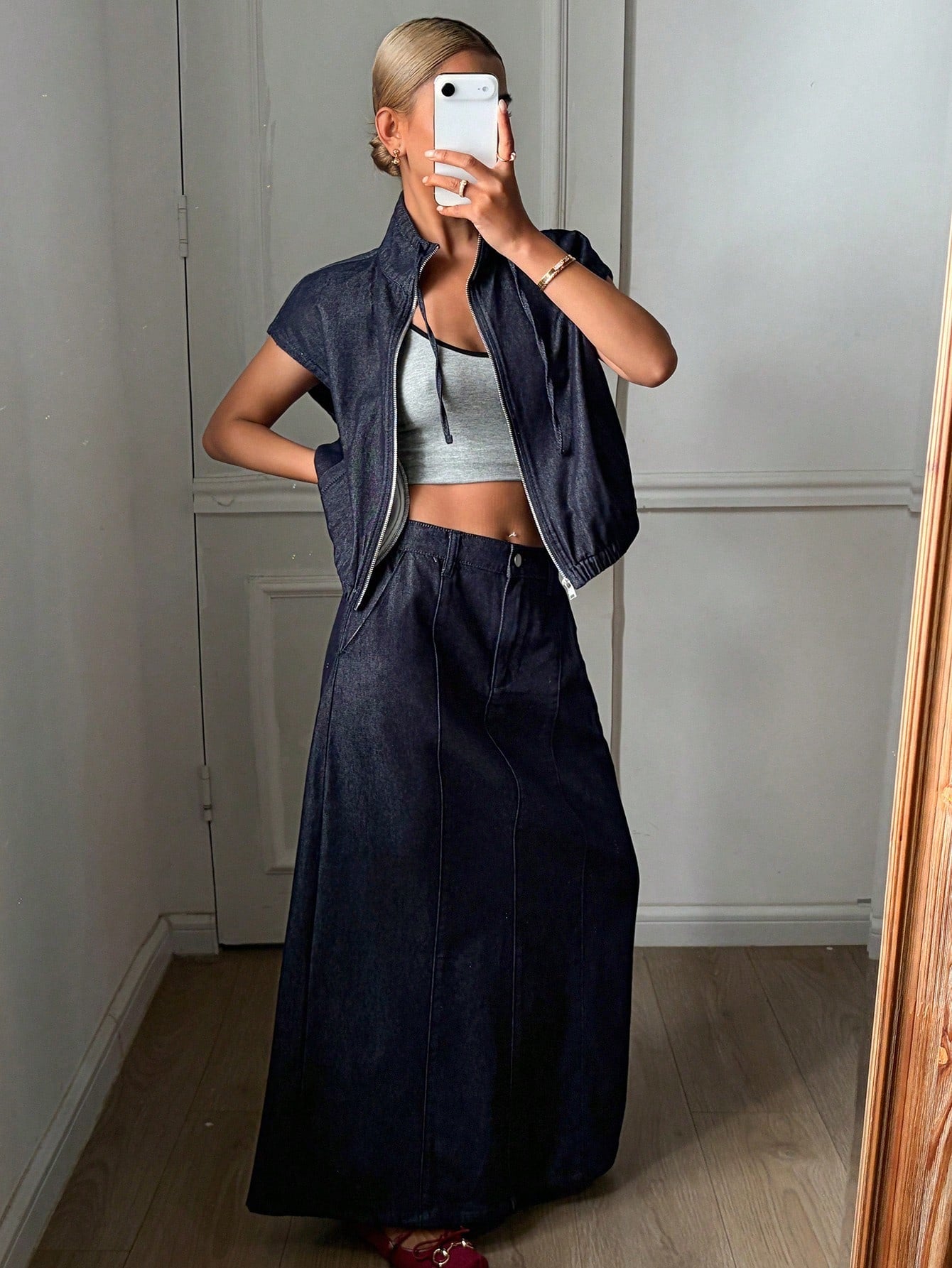 CM-SS894854 Women Casual Seoul Style Fitted Sleeveless Zipper Denim Vest With A-Line Long Skirt - Set