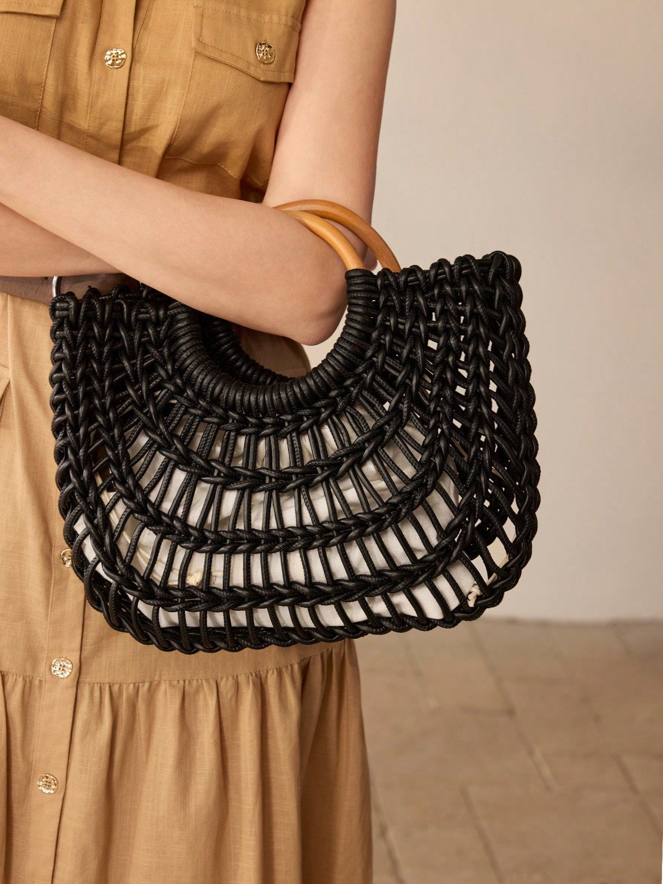 CM-BGS668080 Women Trendy Seoul Style Woven Ring Handle Tote Bag - Black