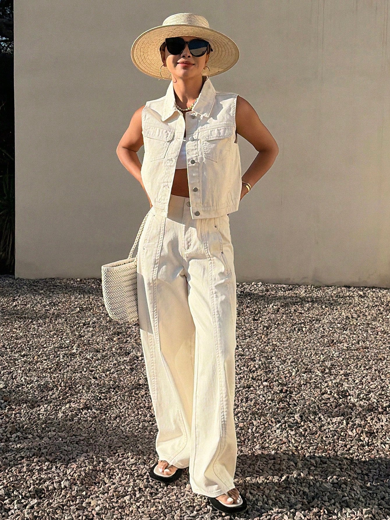 CM-SS888261 Women Elegant Seoul Style Collared Neckline Sleeveless Top With Long Pants - Set