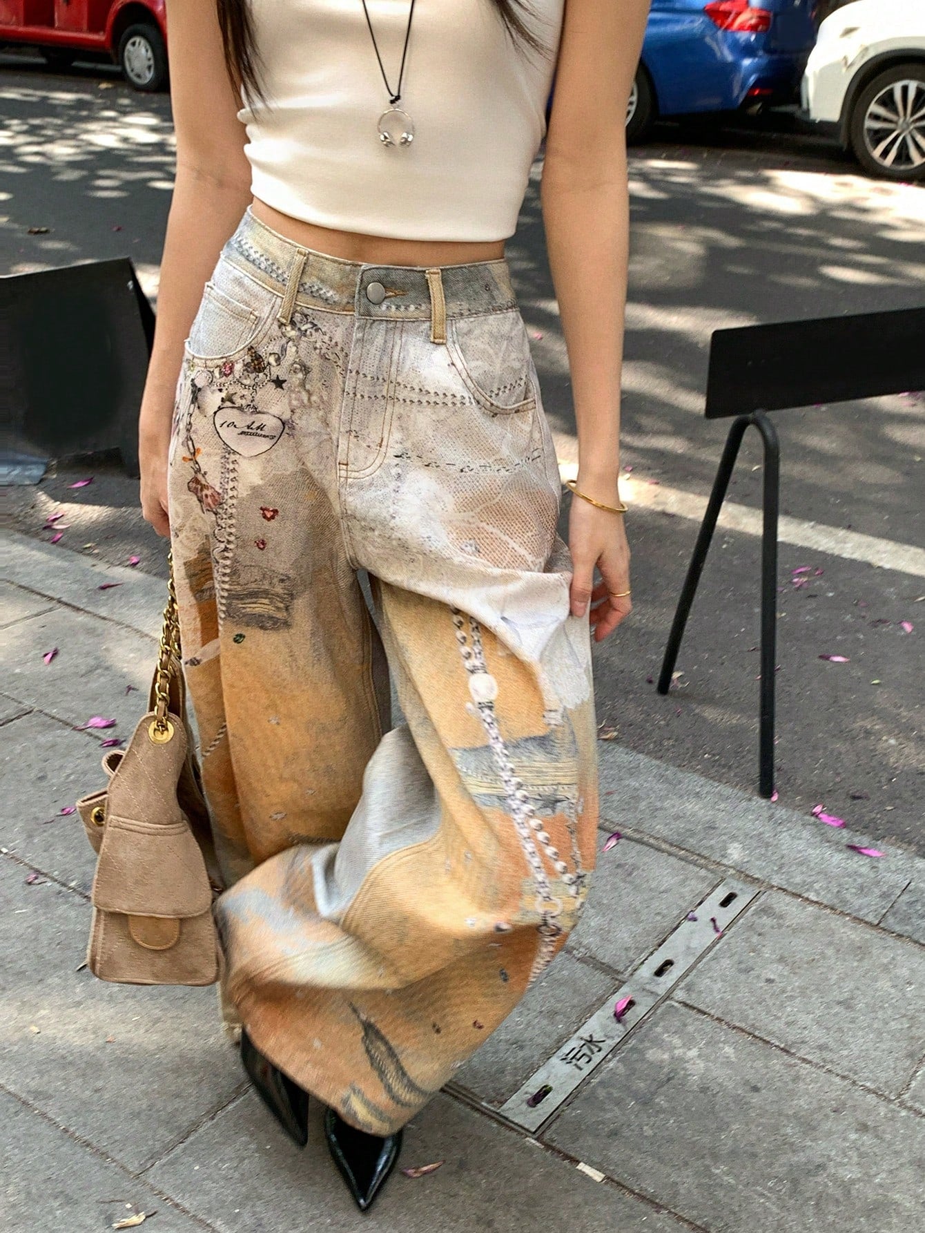 CM-BS287825 Women Casual Seoul Style Mid Waist Oversized Printed Loose Fit Jeans