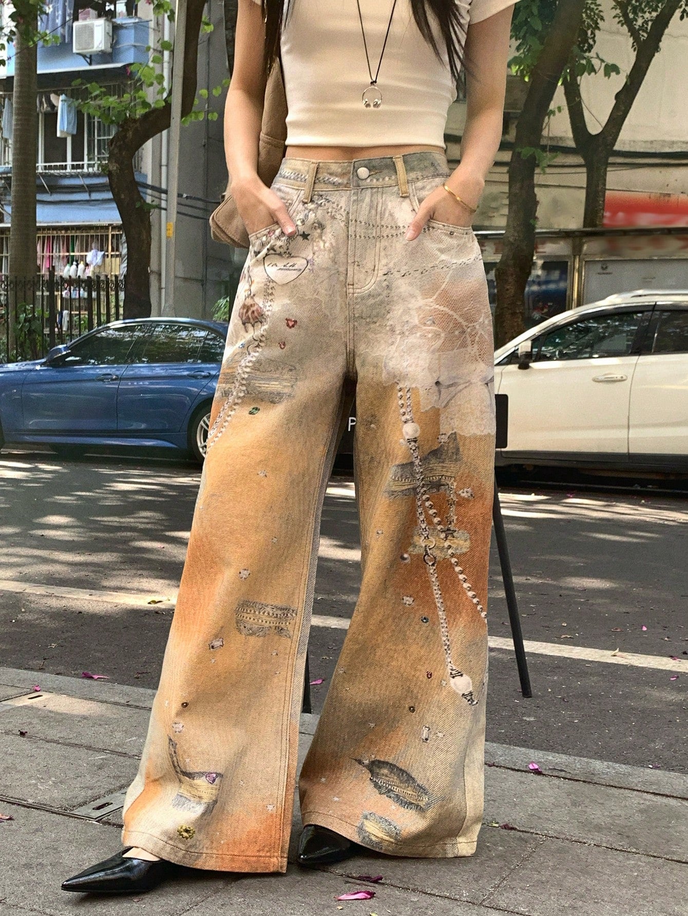 CM-BS287825 Women Casual Seoul Style Mid Waist Oversized Printed Loose Fit Jeans
