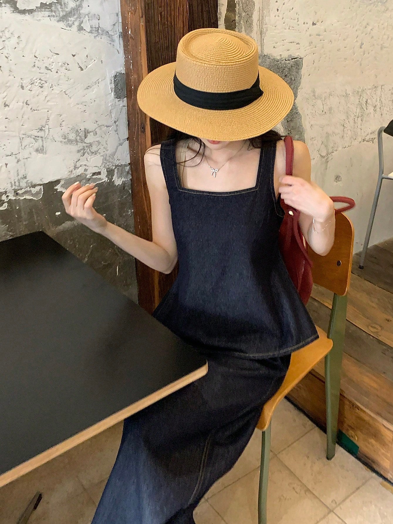 CM-SS041544 Women Casual Seoul Style Straps Neckline Sleeveless Shirt With Loose Fit Jeans - Set