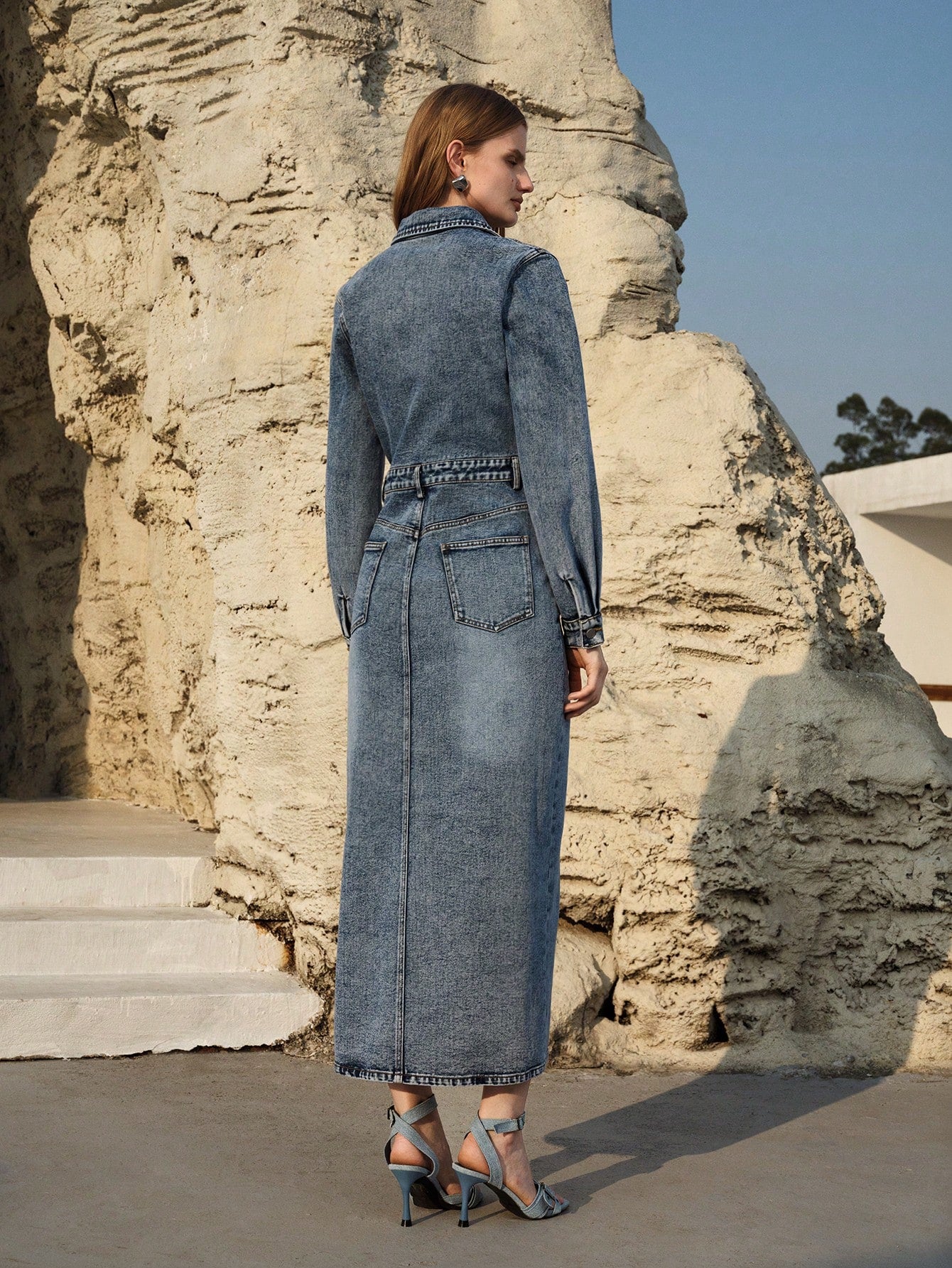 CM-DS766617 Women Elegant Seoul Style Medium Wash Collar Neckline Long Sleeve High Waist Denim Dress