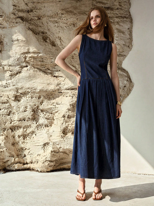 CM-DS113511 Women Elegant Seoul Style Medium Wash Round Neck Sleeveless Flared Maxi Denim Dress