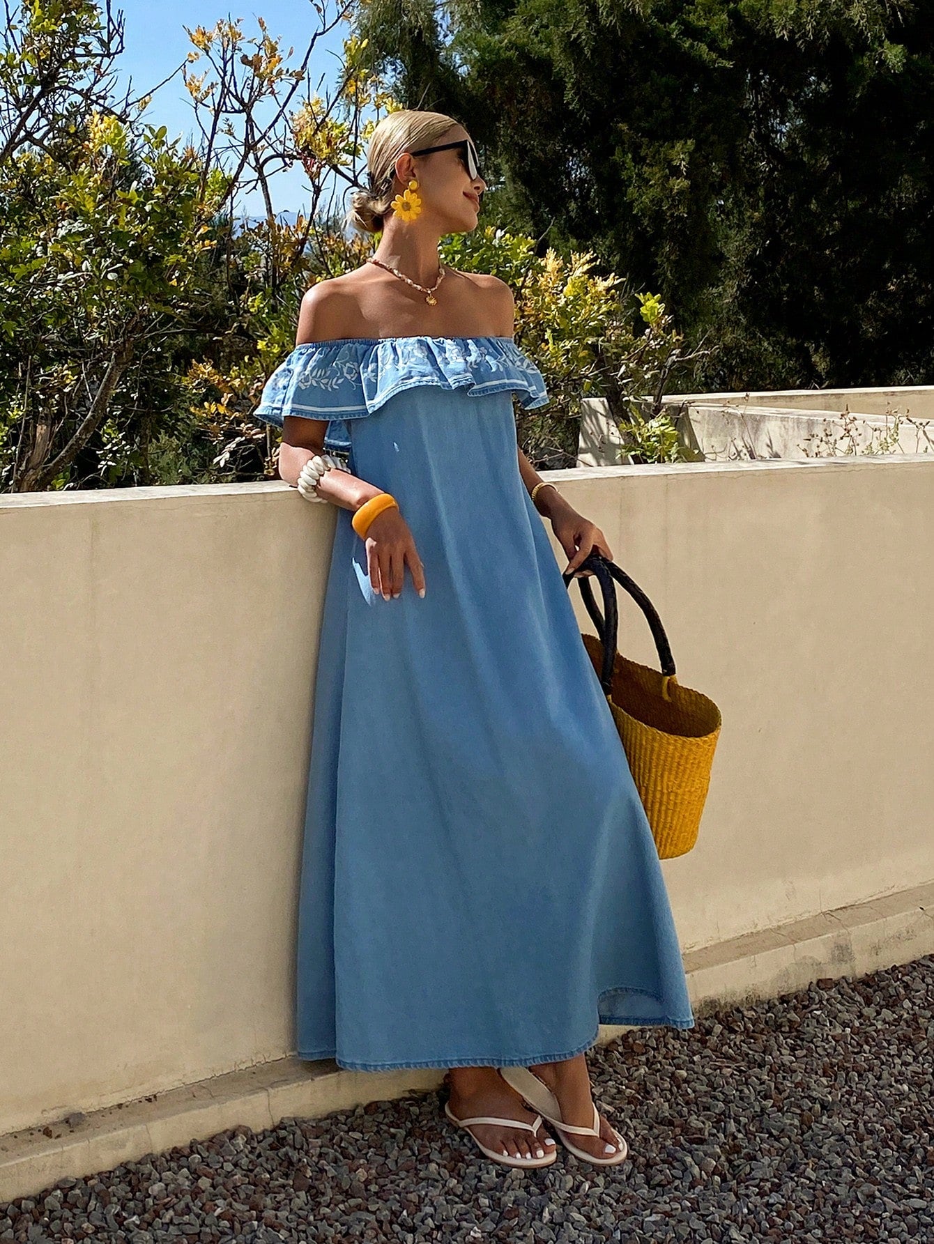 CM-DS537939 Women Casual Seoul Style Light Wash Off-Shoulder Floral Print Mid Waist Long Denim Dress