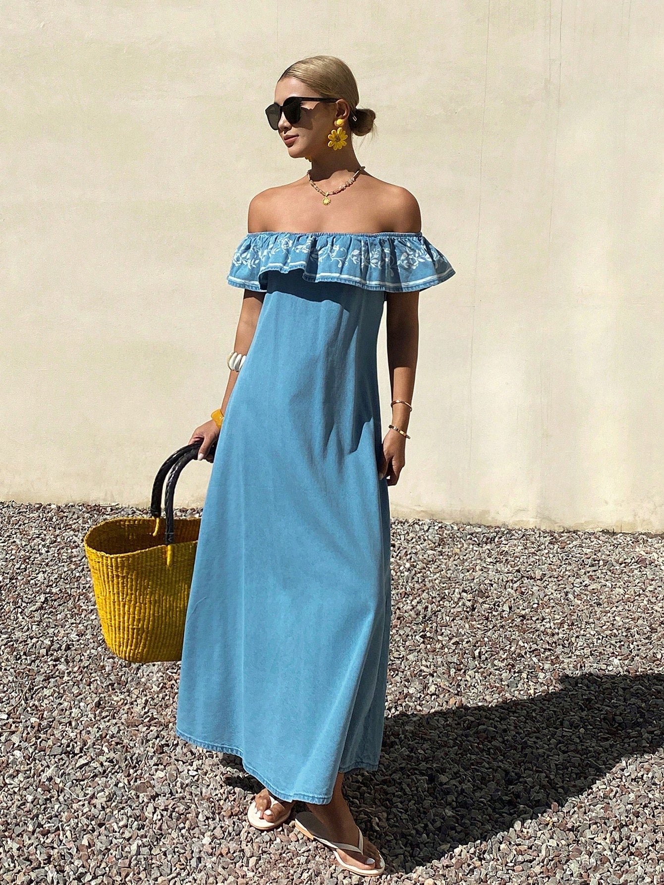 CM-DS537939 Women Casual Seoul Style Light Wash Off-Shoulder Floral Print Mid Waist Long Denim Dress
