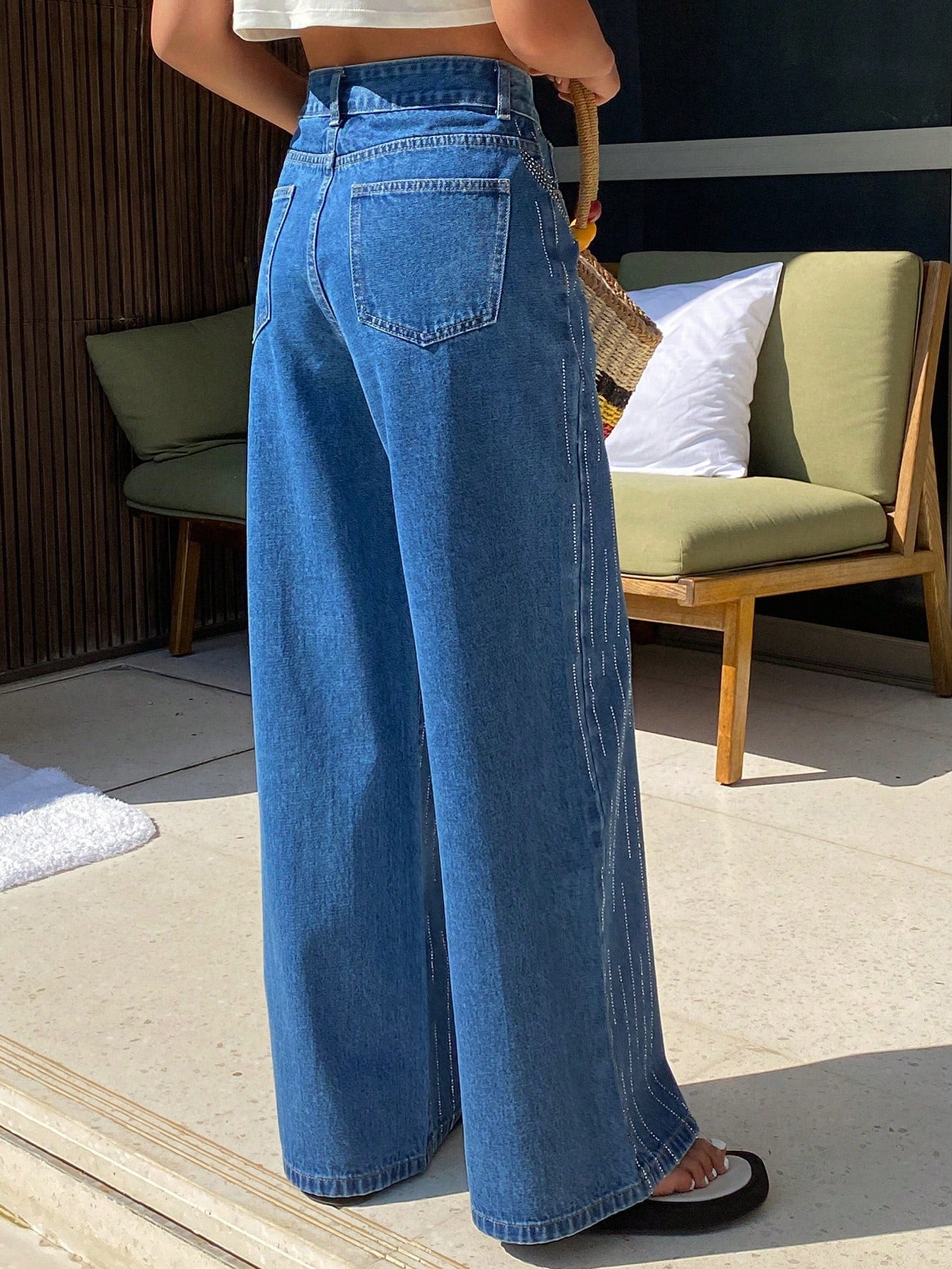 CM-BS164550 Women Casual Seoul Style Medium Wash Rhinestone Embellished Loose Straight Leg Jeans