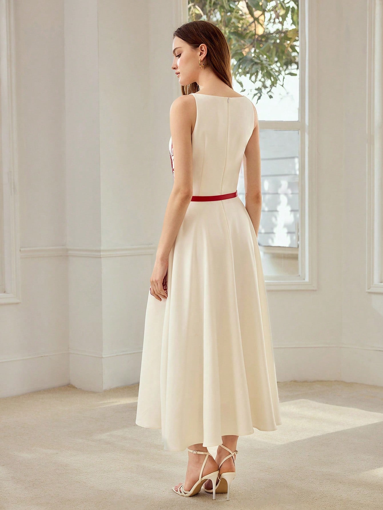 CM-DS885390 Women Elegant Seoul Style Spaghetti Strap Sleeveless Embroidered Belted Midi Dress