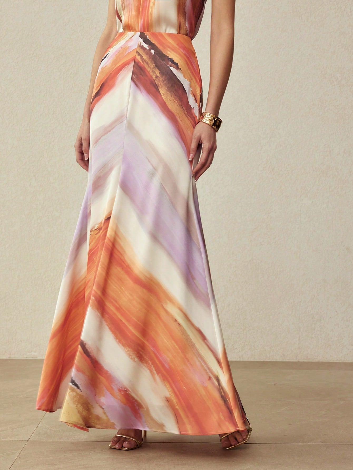 CM-BS004358 Women Elegant Seoul Style Mid Waist Satin Ombre Printed Maxi Skirt