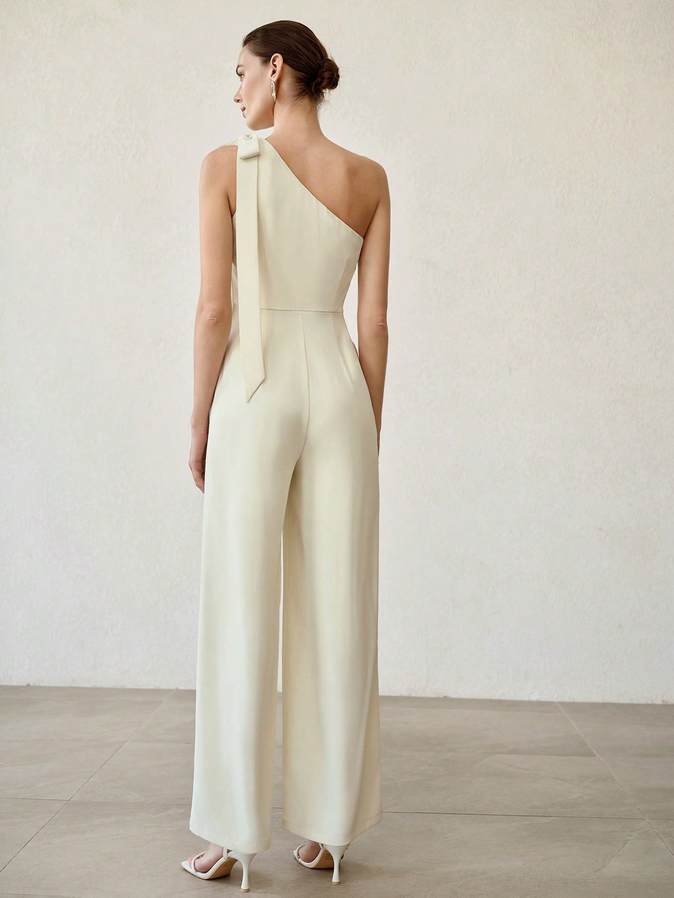CM-JS972124 Women Elegant Seoul Style Asymmetrical Cut-Out Bow One Shoulder Sleeveless Jumpsuit - Beige