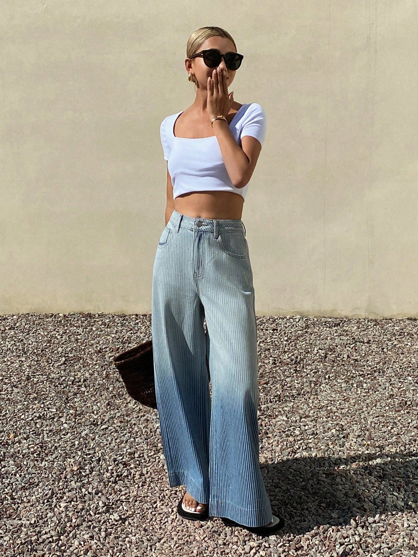 CM-BS110049 Women Casual Seoul Style Mid Waist Loose Fit Gradient Washed Wide Leg Jeans - Blue