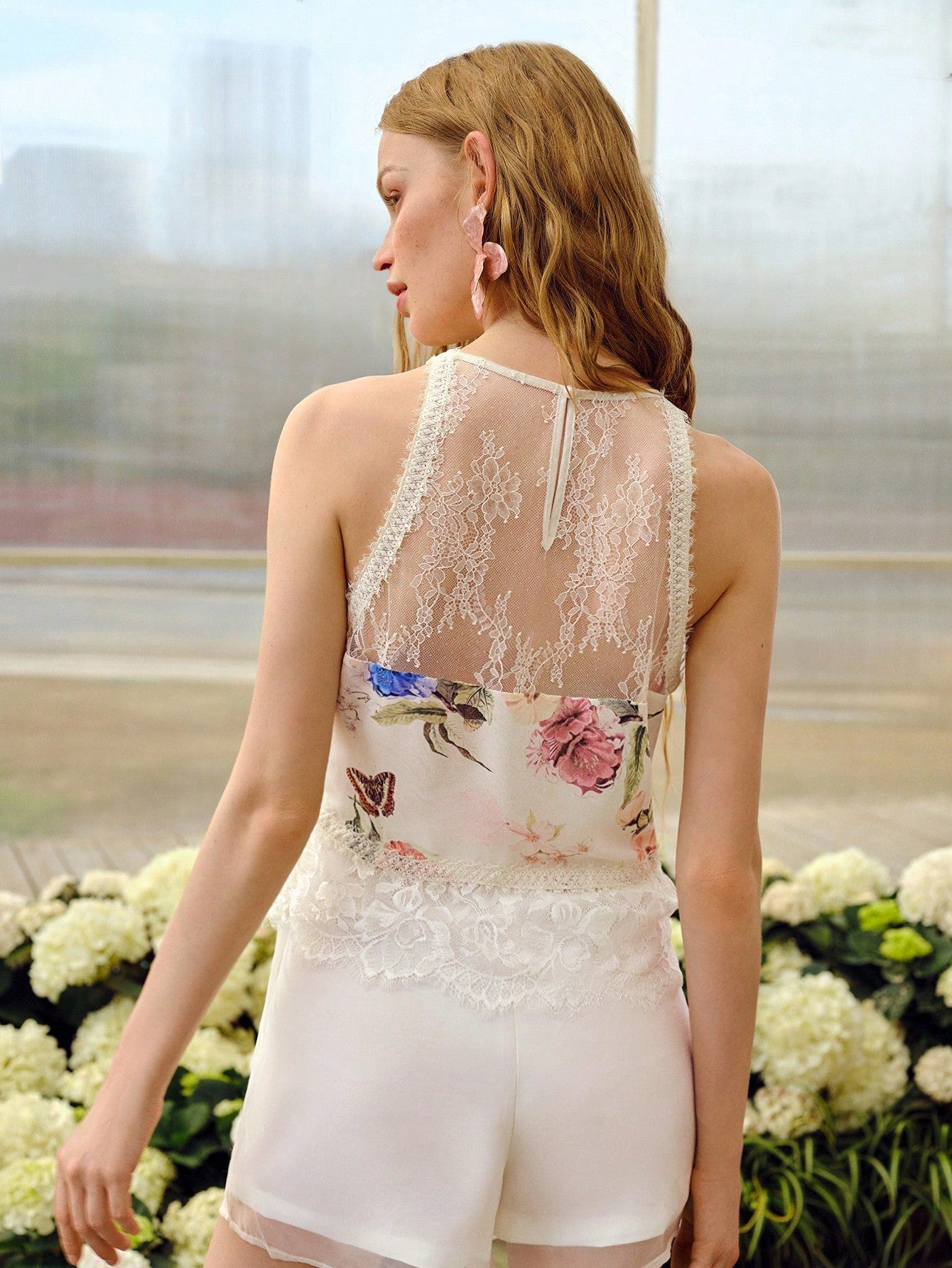 CM-TS202756 Women Trendy Bohemian Style Contrast Lace Halter Neckline Sleeveless Top - Apricot