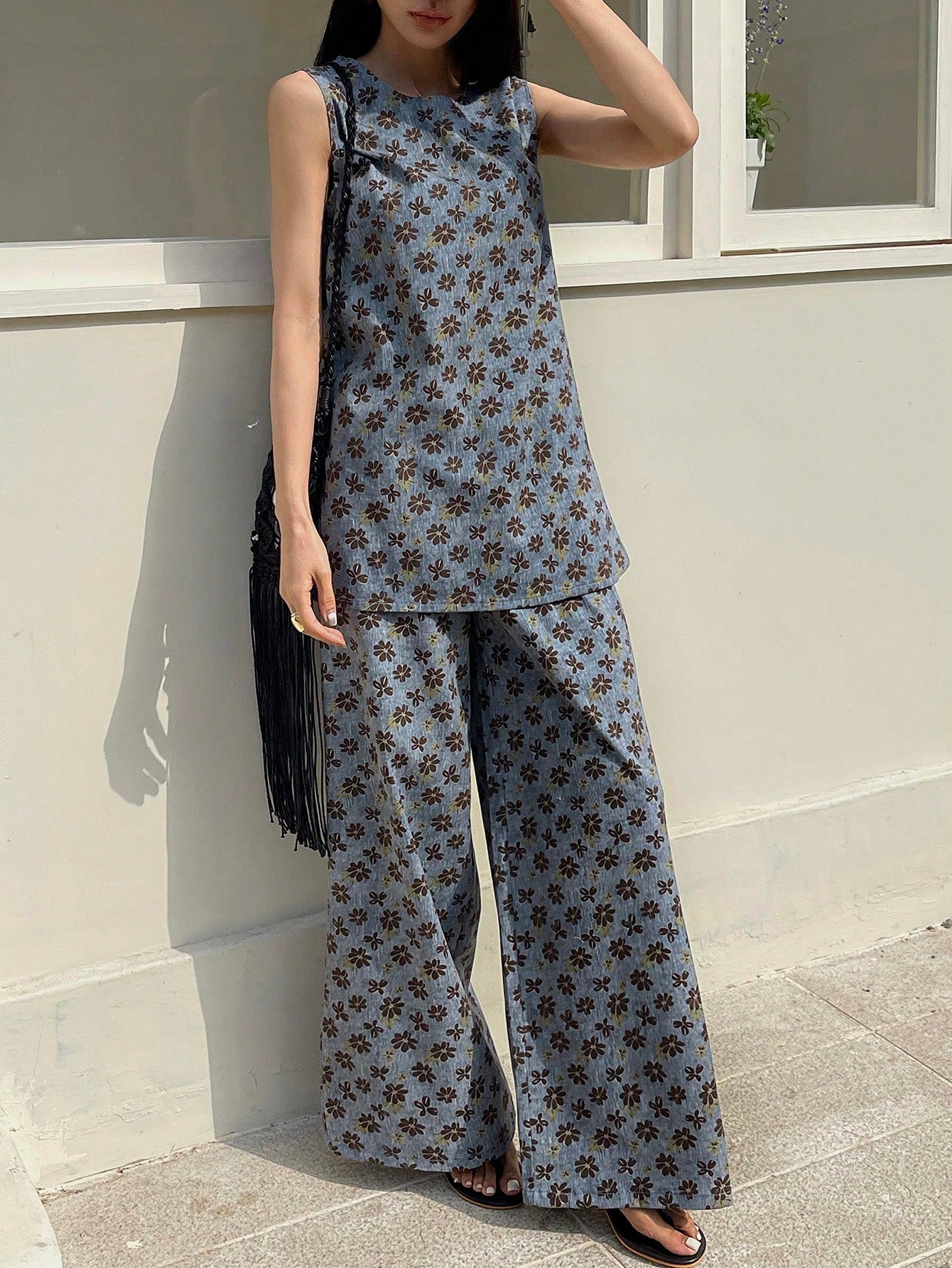 CM-SS113464 Women Casual Seoul Style Allover Print Round Neck Sleeveless Denim Tank Top With Long Pants - Set