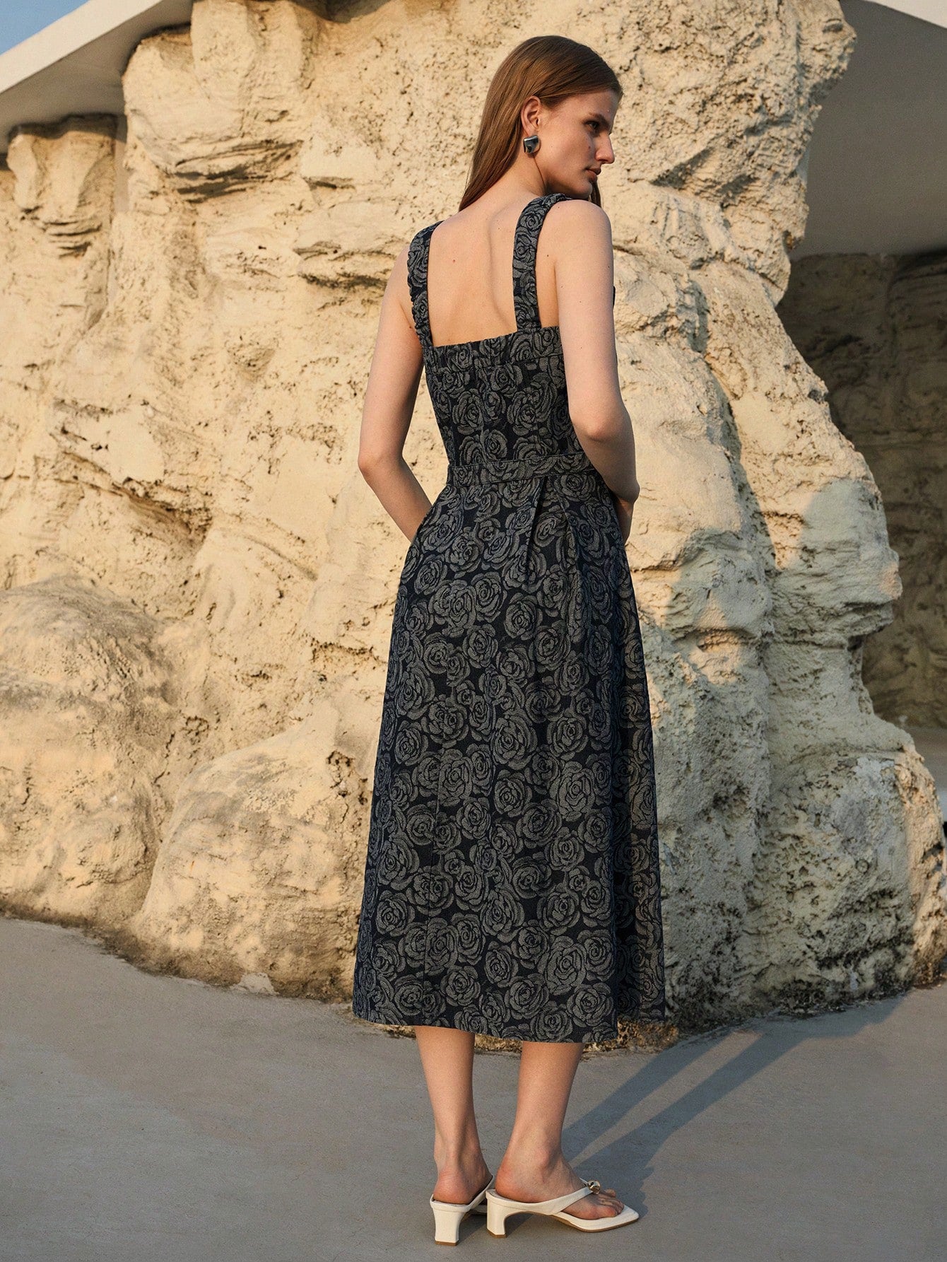 CM-DS317882 Women Elegant Seoul Style Round Neck Sleeveless Textured Knee Length Denim Dress - Blue