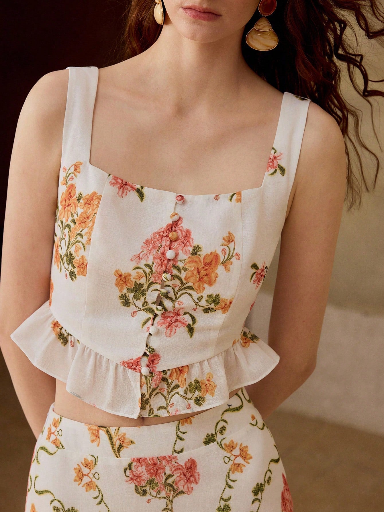 CM-SS723125 Women Elegant Seoul Style Floral Print Ruffle Hem Crop Tank Top With Tiered Skirt - Set