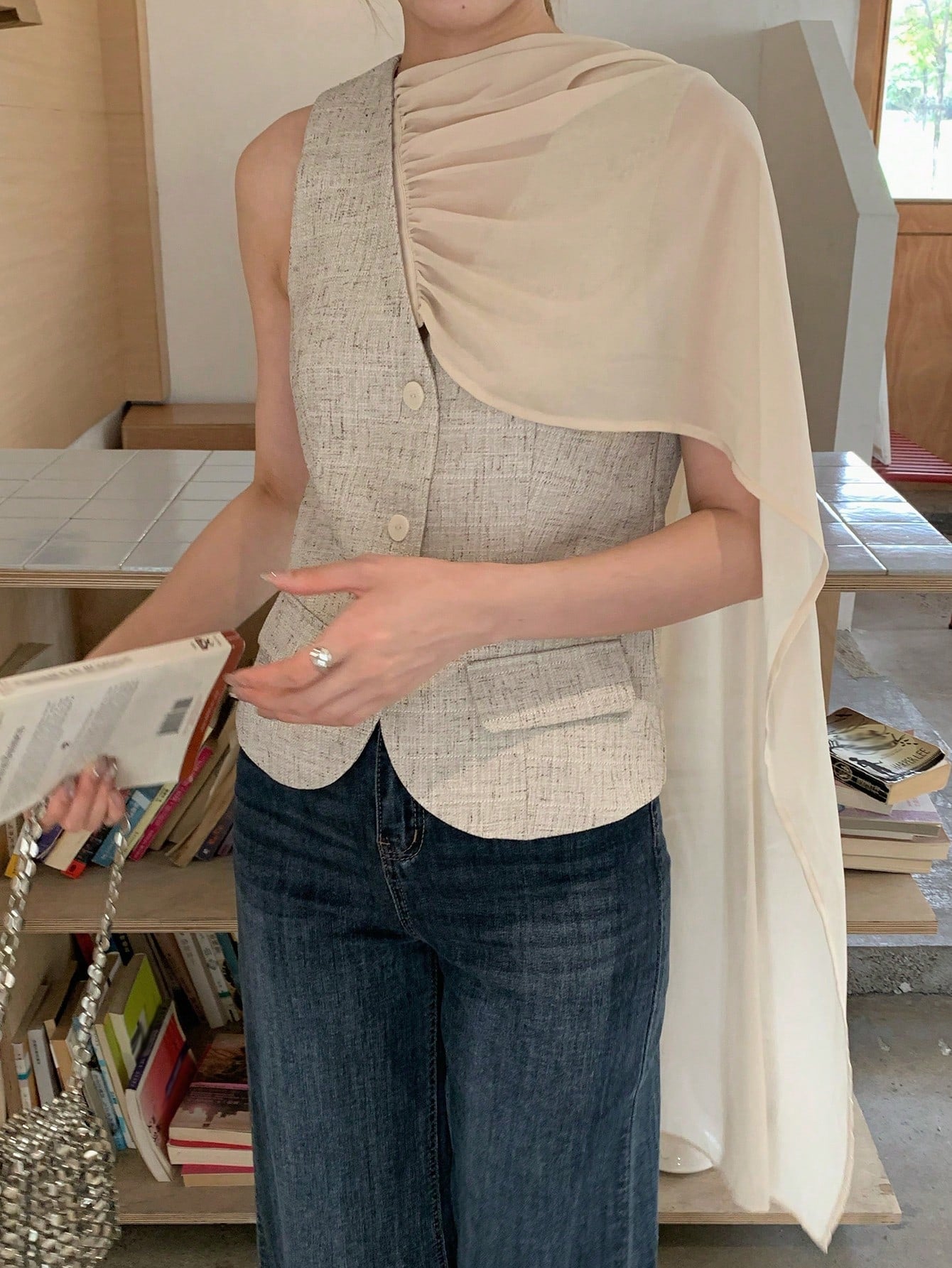 CM-CS724086 Women Elegant Seoul Style V-Neck Sleeveless Patchwork Sleeveless Thin Jacket - Khaki