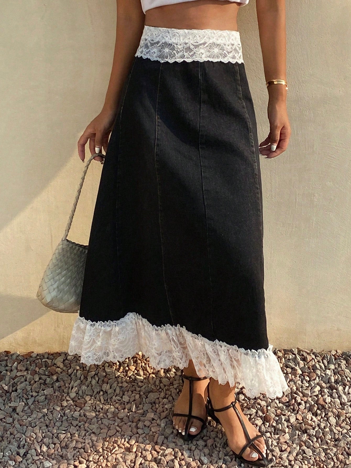 CM-BS123118 Women Casual Seoul Style Lace Patchwork Flared Contrast Color Denim Skirt - Black