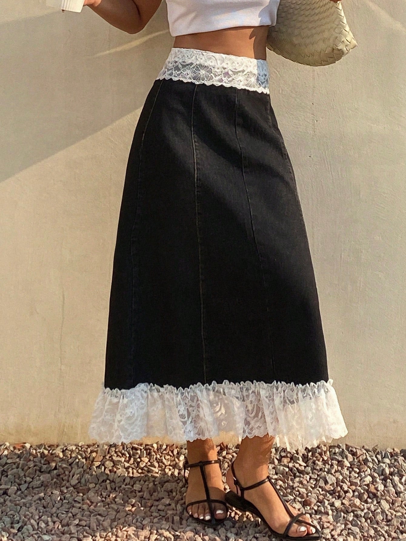 CM-BS123118 Women Casual Seoul Style Lace Patchwork Flared Contrast Color Denim Skirt - Black
