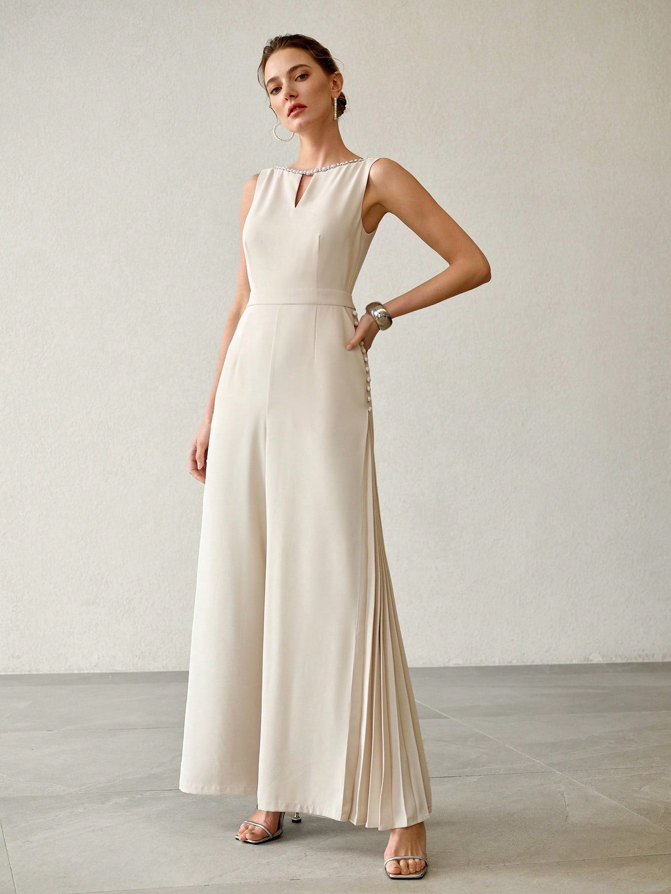 CM-JS388179 Women Elegant Seoul Style Keyhole Neckline Sleeveless High Waist Pleated Jumpsuit - Apricot