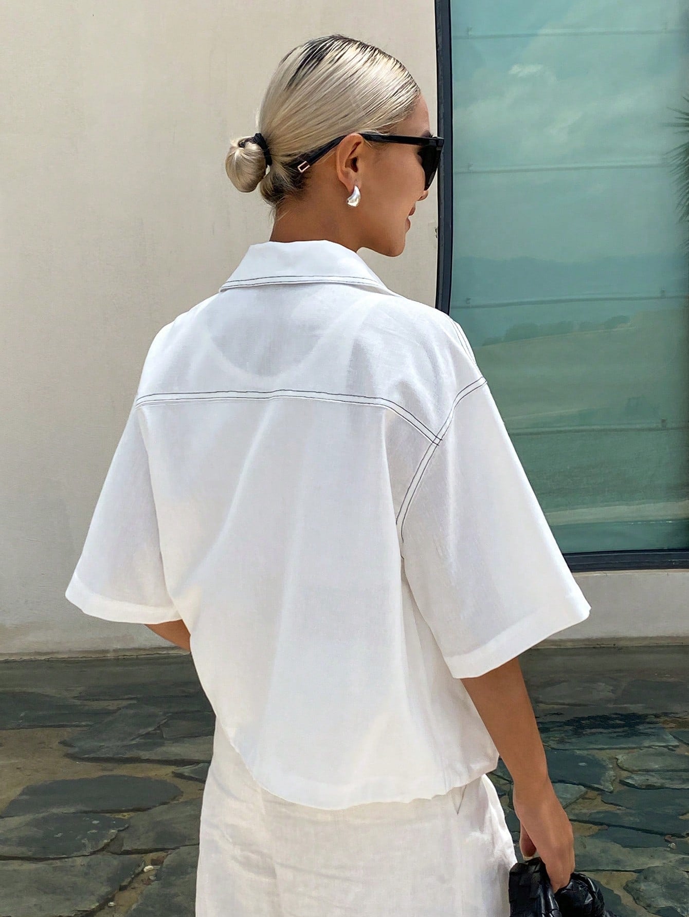 CM-CS511852 Women Casual Seoul Style Collar Neckline Short Sleeve Decorative Pockets Loose Jacket - White
