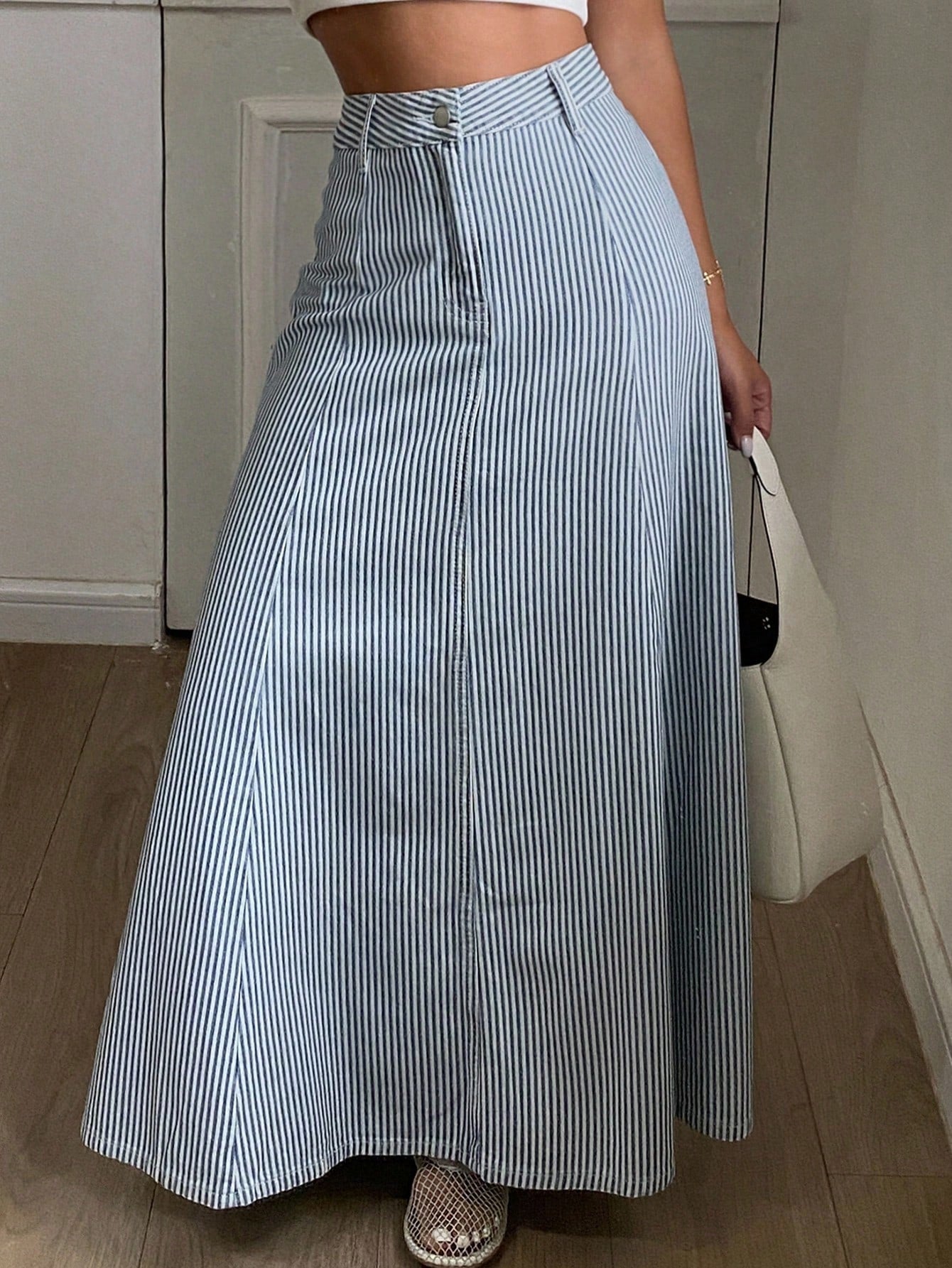 CM-BS224474 Women Casual Seoul Style Mid Waist Striped Pleated Loose Denim Skirt - Blue