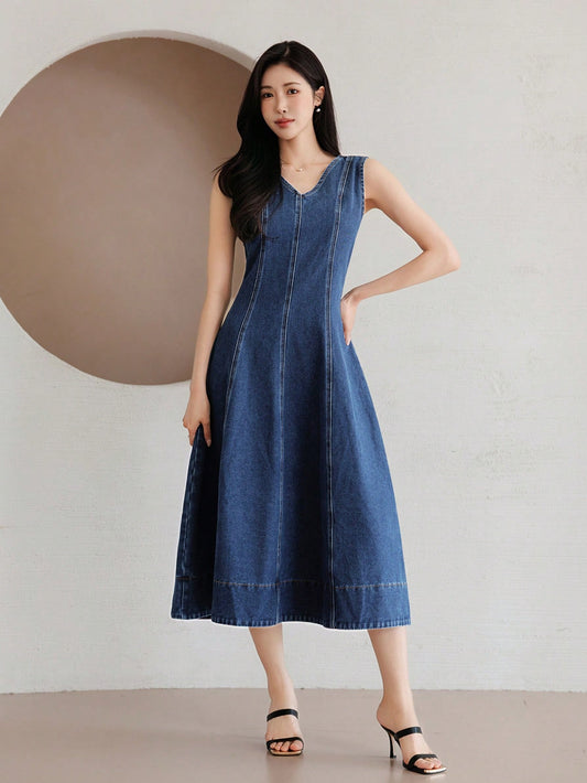 CM-DS652918 Women Elegant Seoul Style Slim Fit V-Neck High Waist Long Denim Dress - Blue