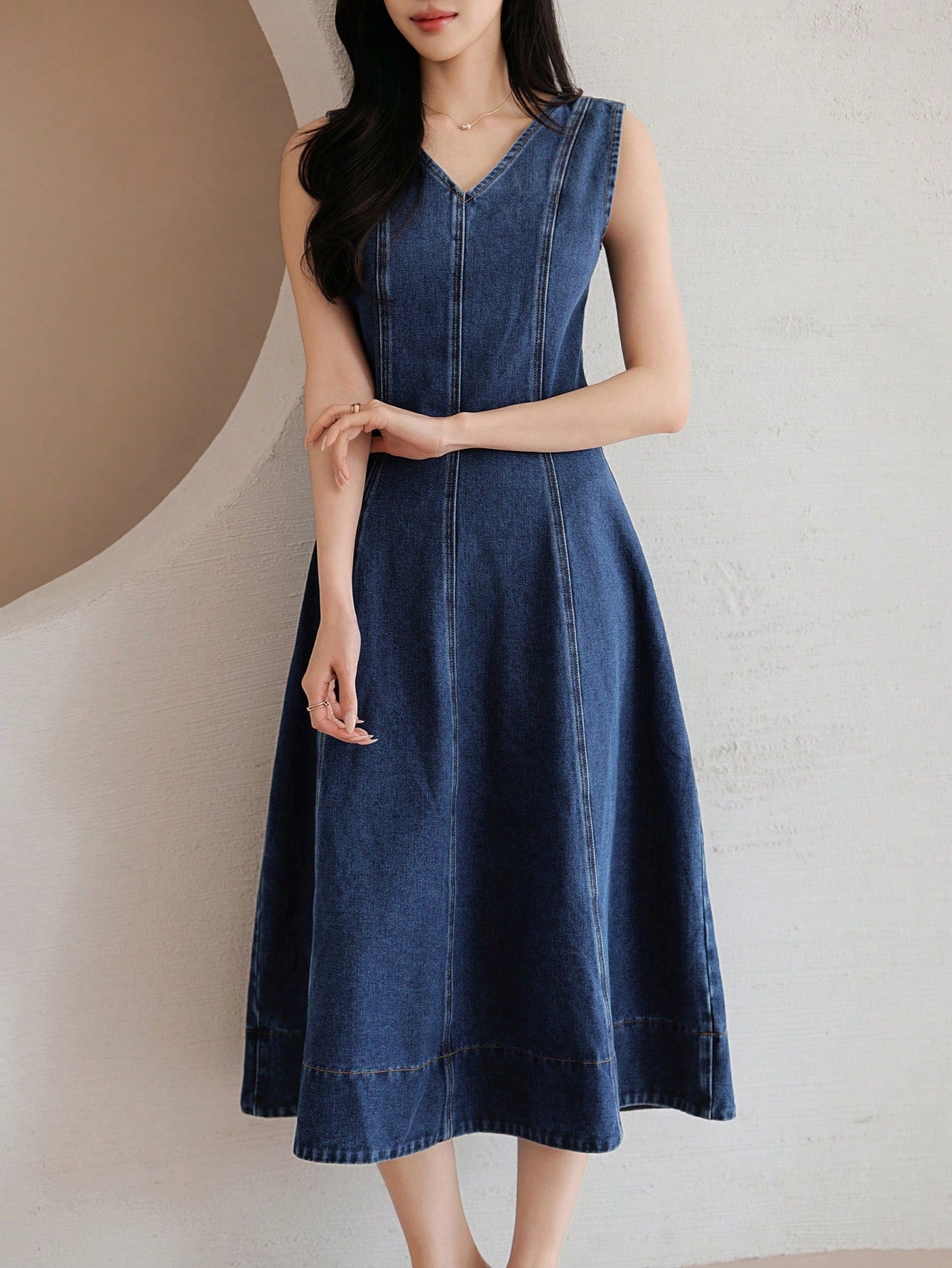 CM-DS652918 Women Elegant Seoul Style Slim Fit V-Neck High Waist Long Denim Dress - Blue